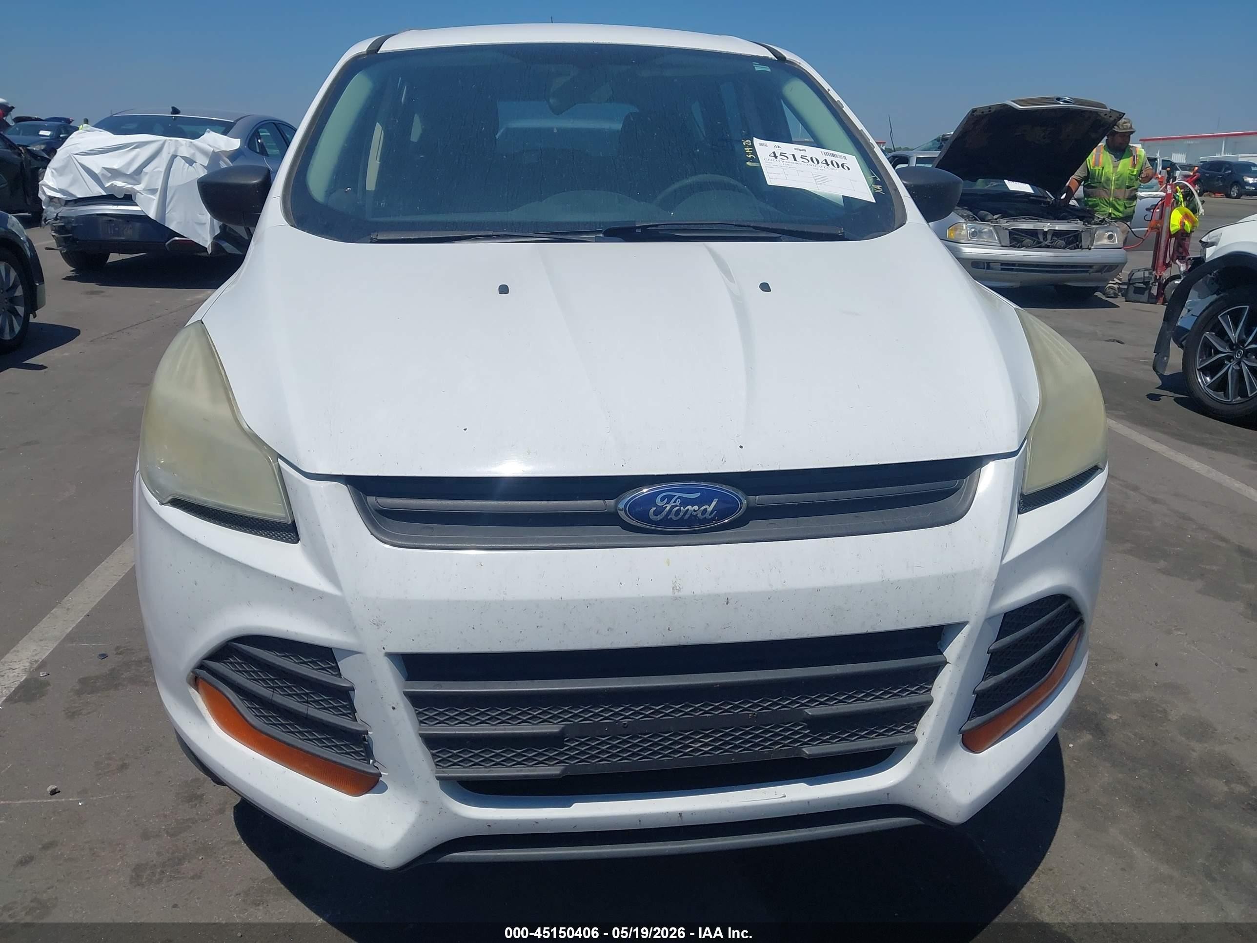 2014 Ford Escape S White vin: 1FMCU0F7XEUB21779