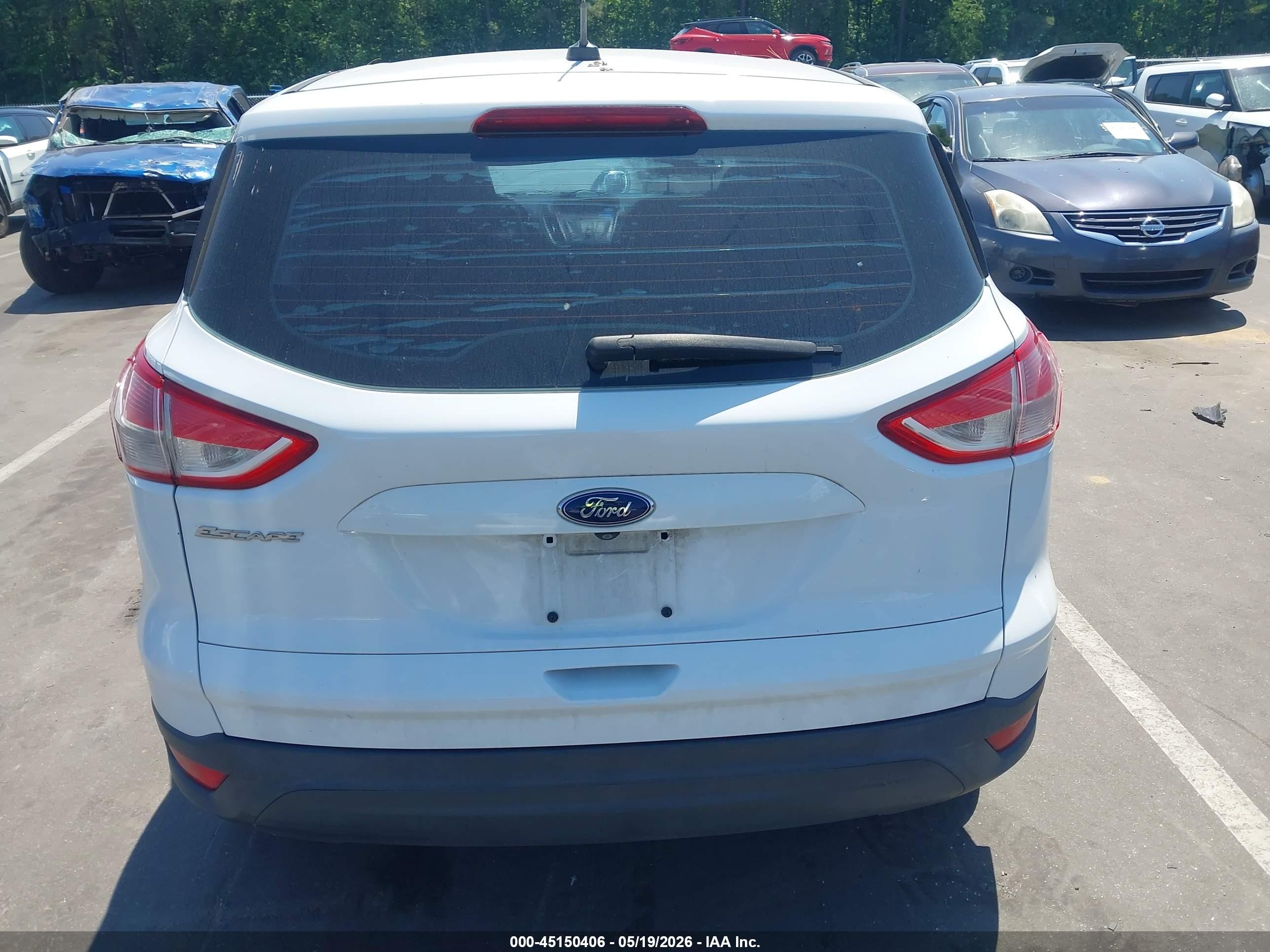 2014 Ford Escape S White vin: 1FMCU0F7XEUB21779