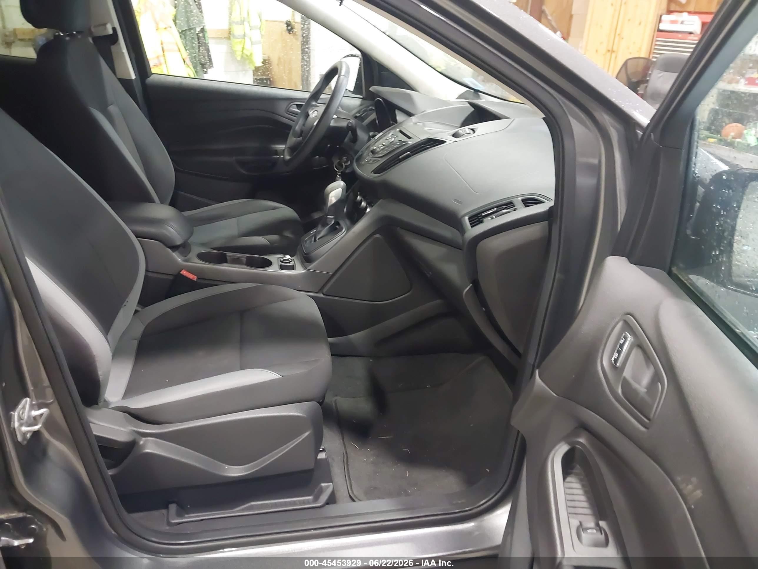 2014 Ford Escape S Gray vin: 1FMCU0F7XEUB36718