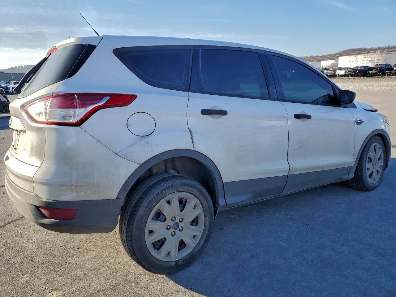 2014 Ford Escape S White vin: 1FMCU0F7XEUD08634