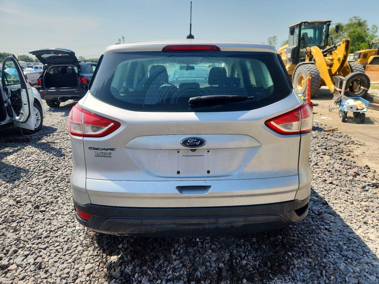 2014 Ford Escape S Серебряный vin: 1FMCU0F7XEUE34069