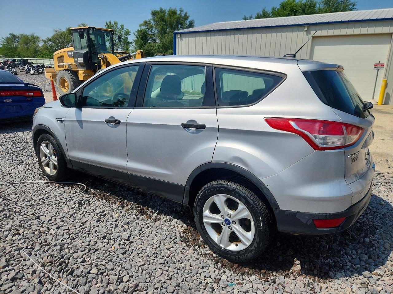 2014 Ford Escape S Серебряный vin: 1FMCU0F7XEUE34069
