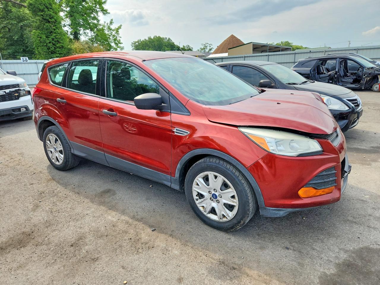 2015 Ford Escape S Orange vin: 1FMCU0F7XFUA37611