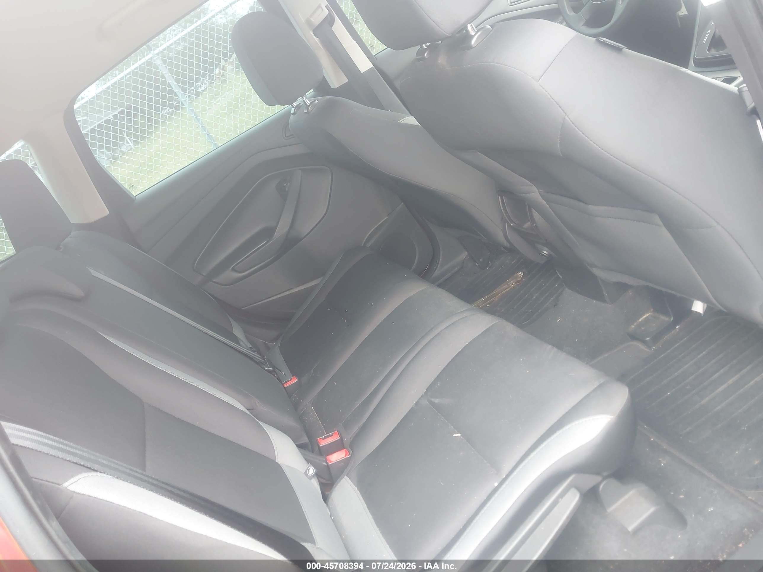 2015 Ford Escape S Maroon vin: 1FMCU0F7XFUC32642