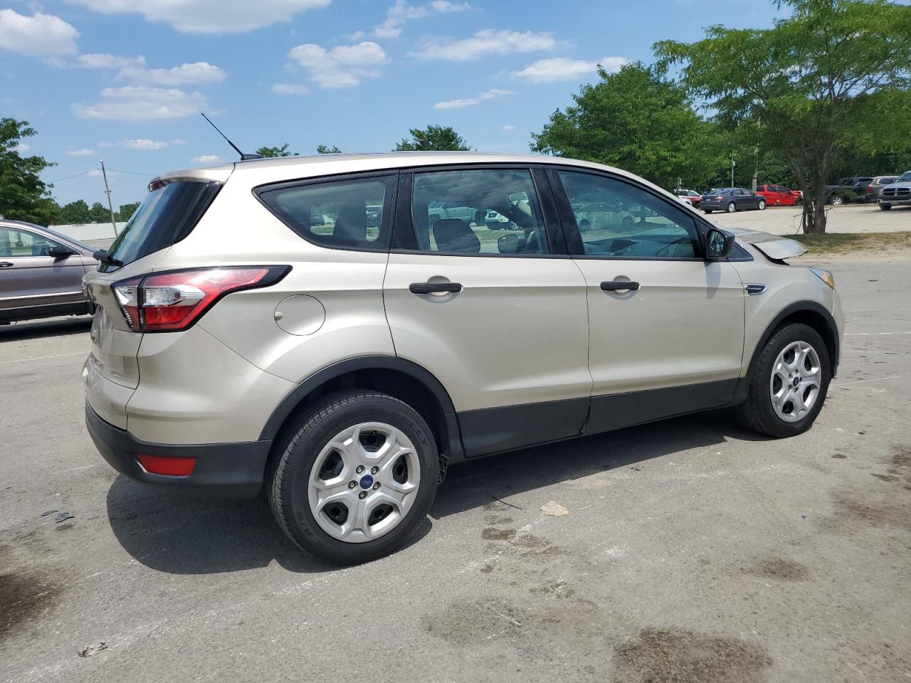 2017 Ford Escape S Beige vin: 1FMCU0F7XHUB75829