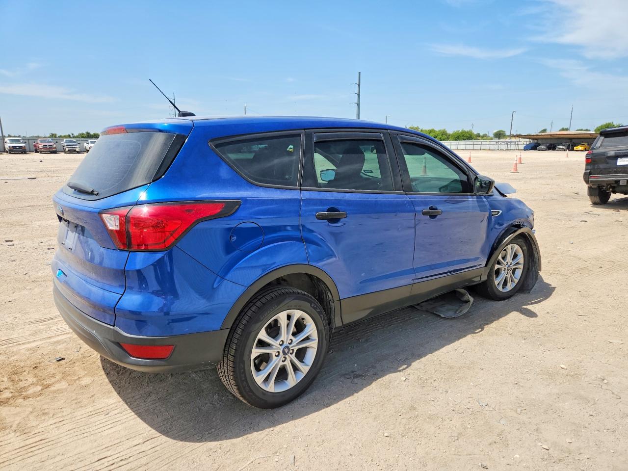 2019 Ford Escape S Blue vin: 1FMCU0F7XKUB26802
