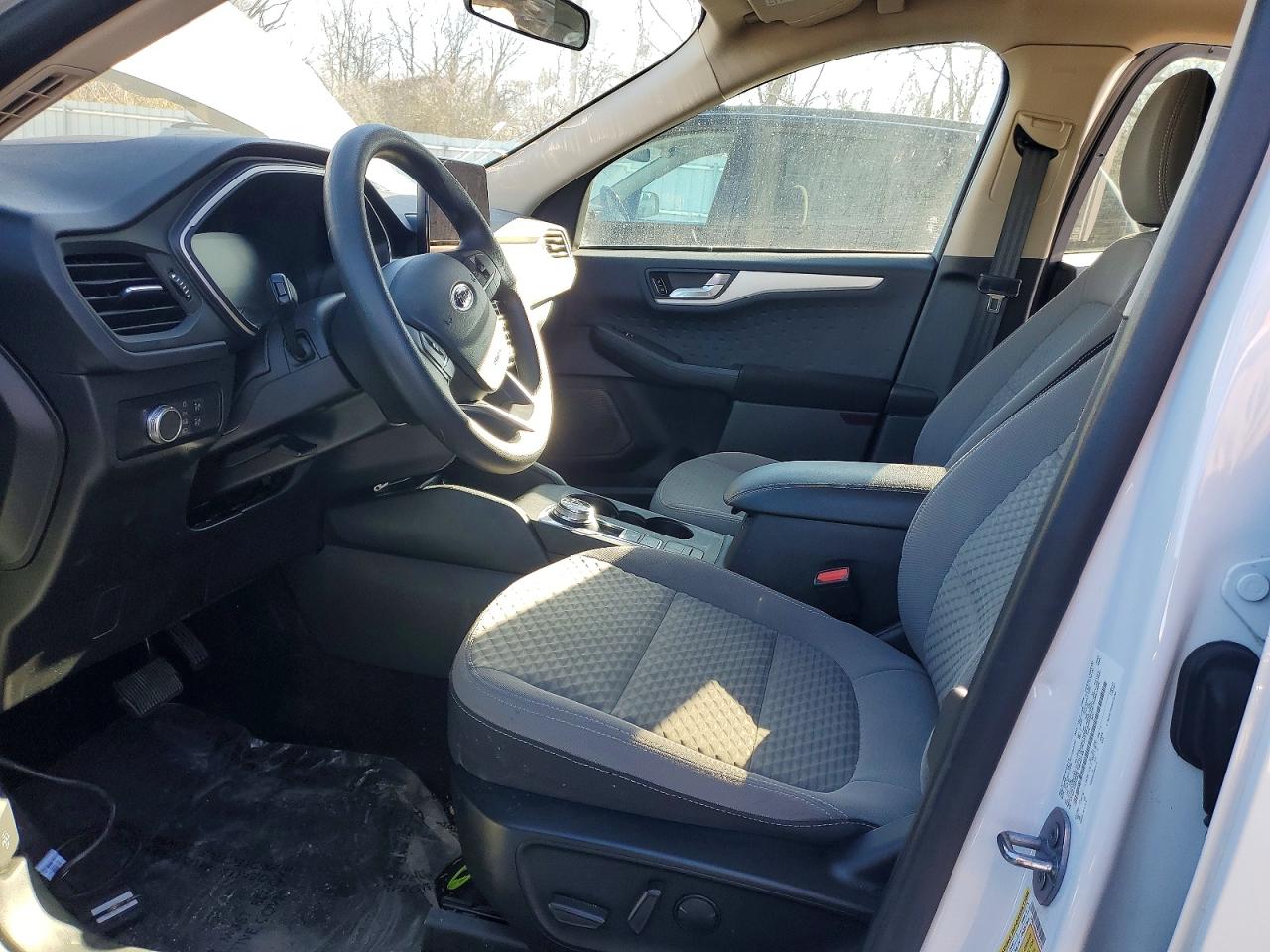 2020 Ford Escape Se White vin: 1FMCU0G60LUB44748
