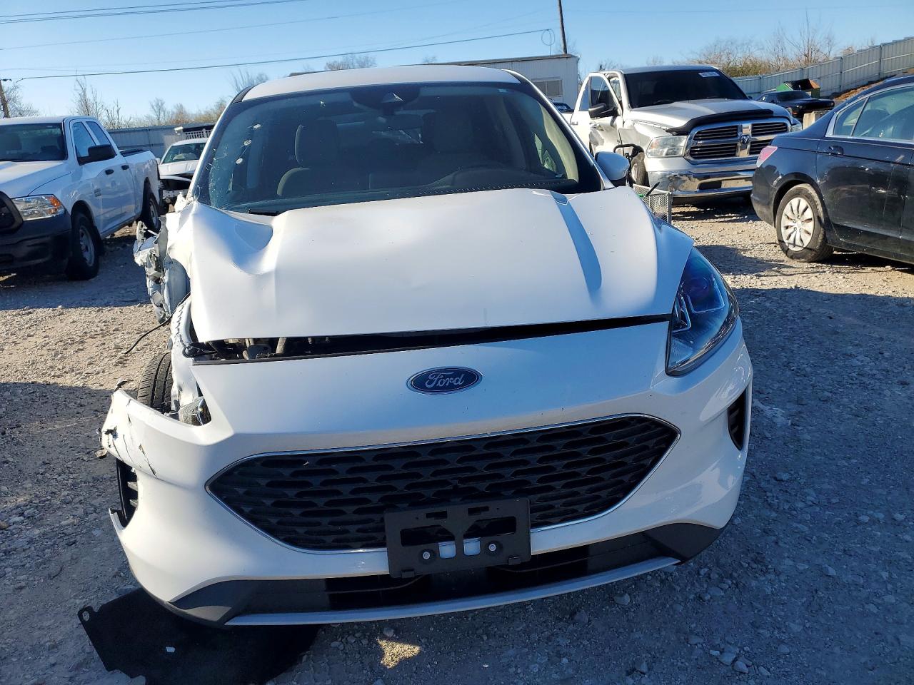 2020 Ford Escape Se White vin: 1FMCU0G60LUB44748