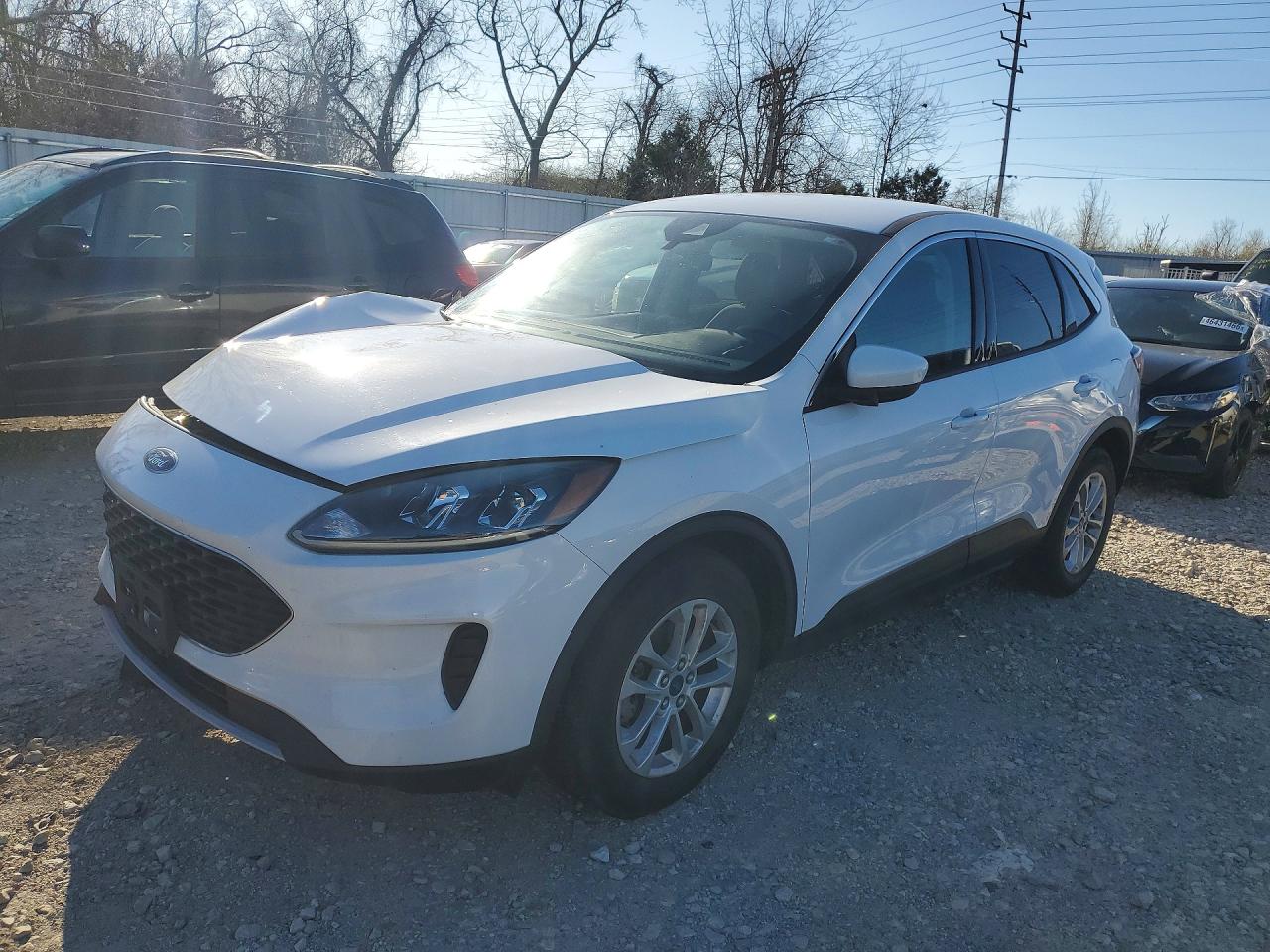 2020 Ford Escape Se White vin: 1FMCU0G60LUB44748