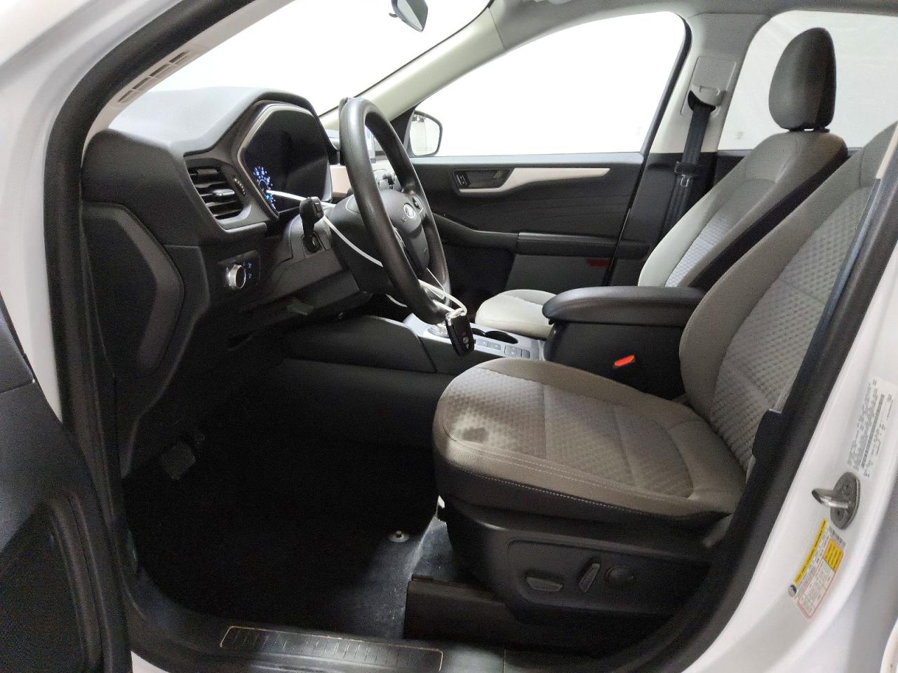 2022 Ford Escape Se White vin: 1FMCU0G60NUB27676