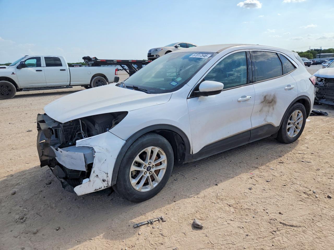 2020 Ford Escape Se White vin: 1FMCU0G62LUA12705