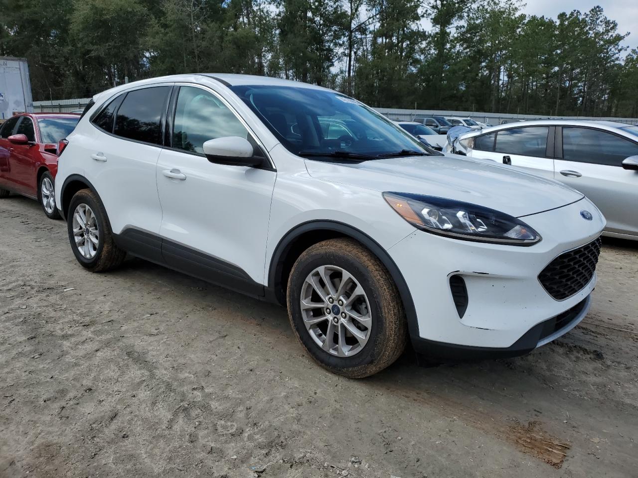 2021 Ford Escape Se White vin: 1FMCU0G64MUA66122