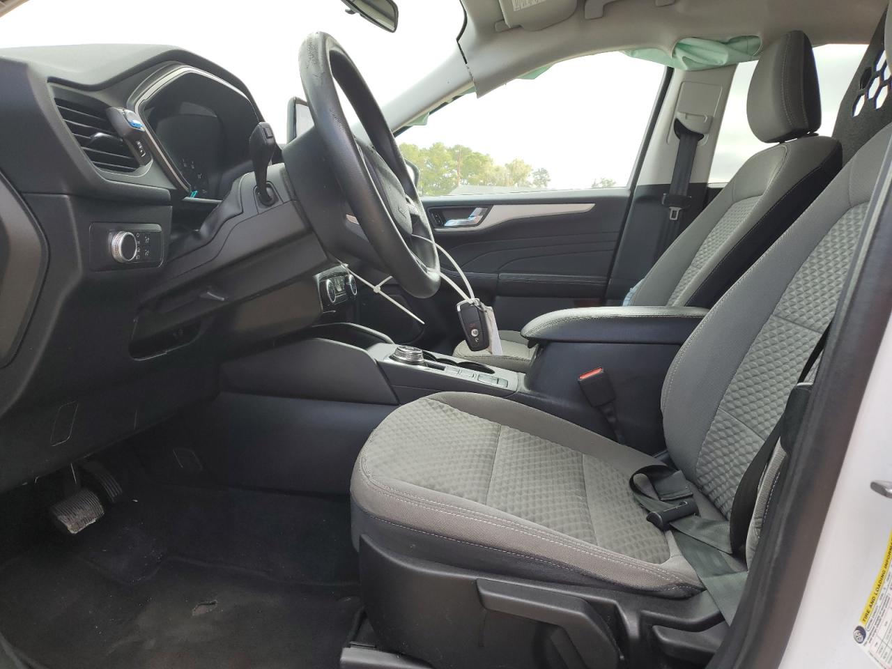 2021 Ford Escape Se White vin: 1FMCU0G64MUA66122