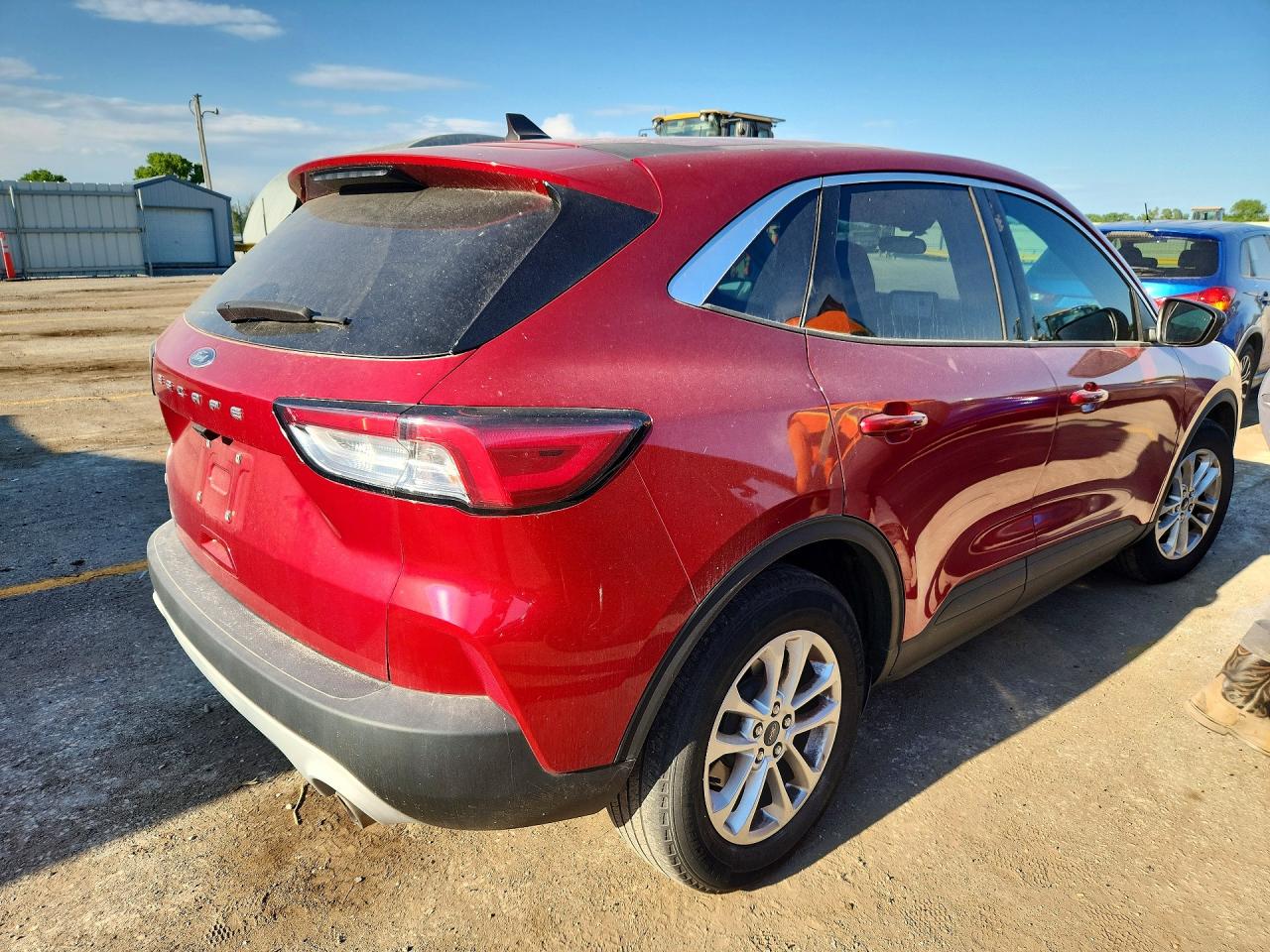 2022 Ford Escape Se Красный vin: 1FMCU0G64NUB62964