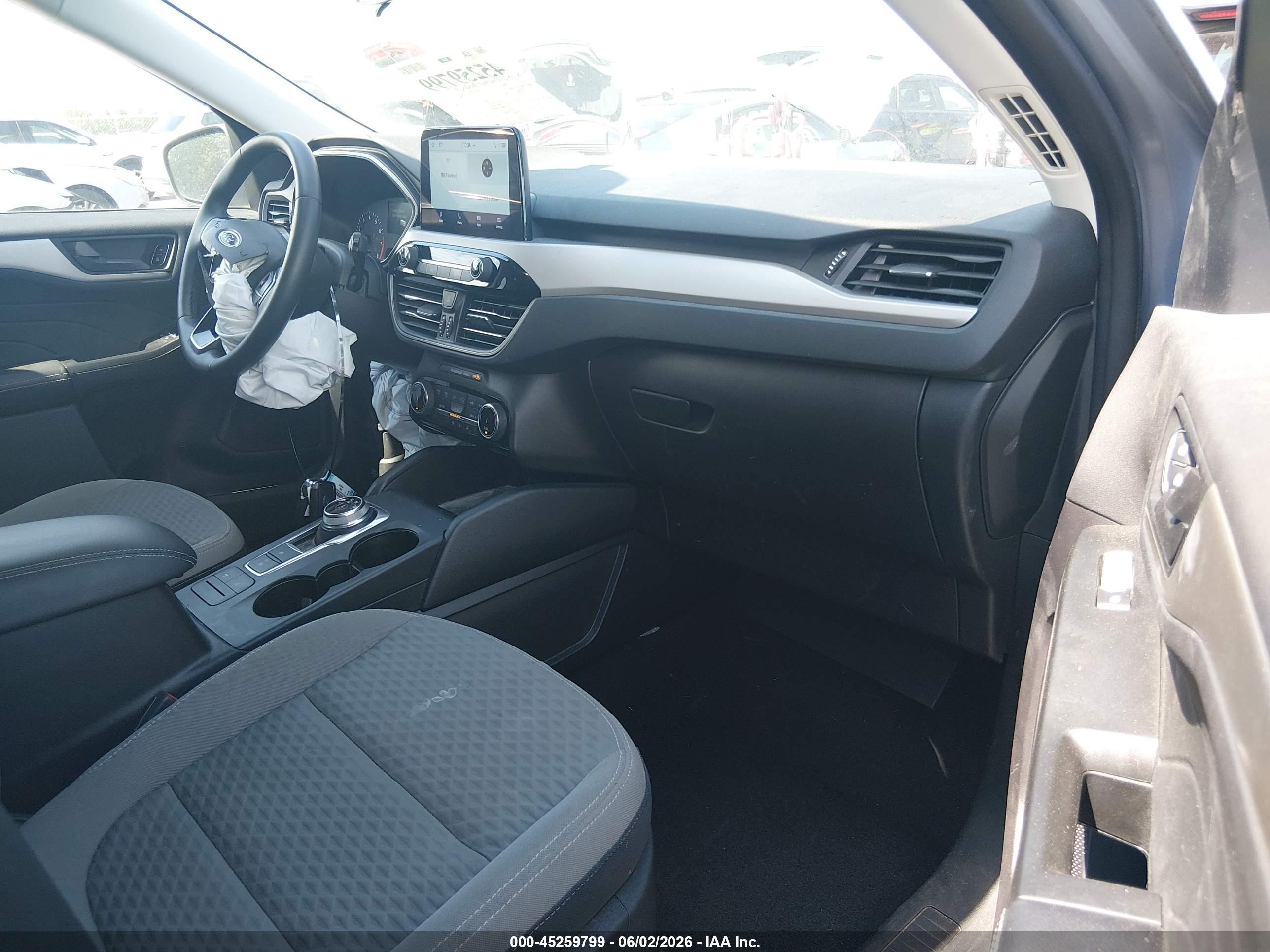 2022 Ford Escape Se Blue vin: 1FMCU0G65NUB52735