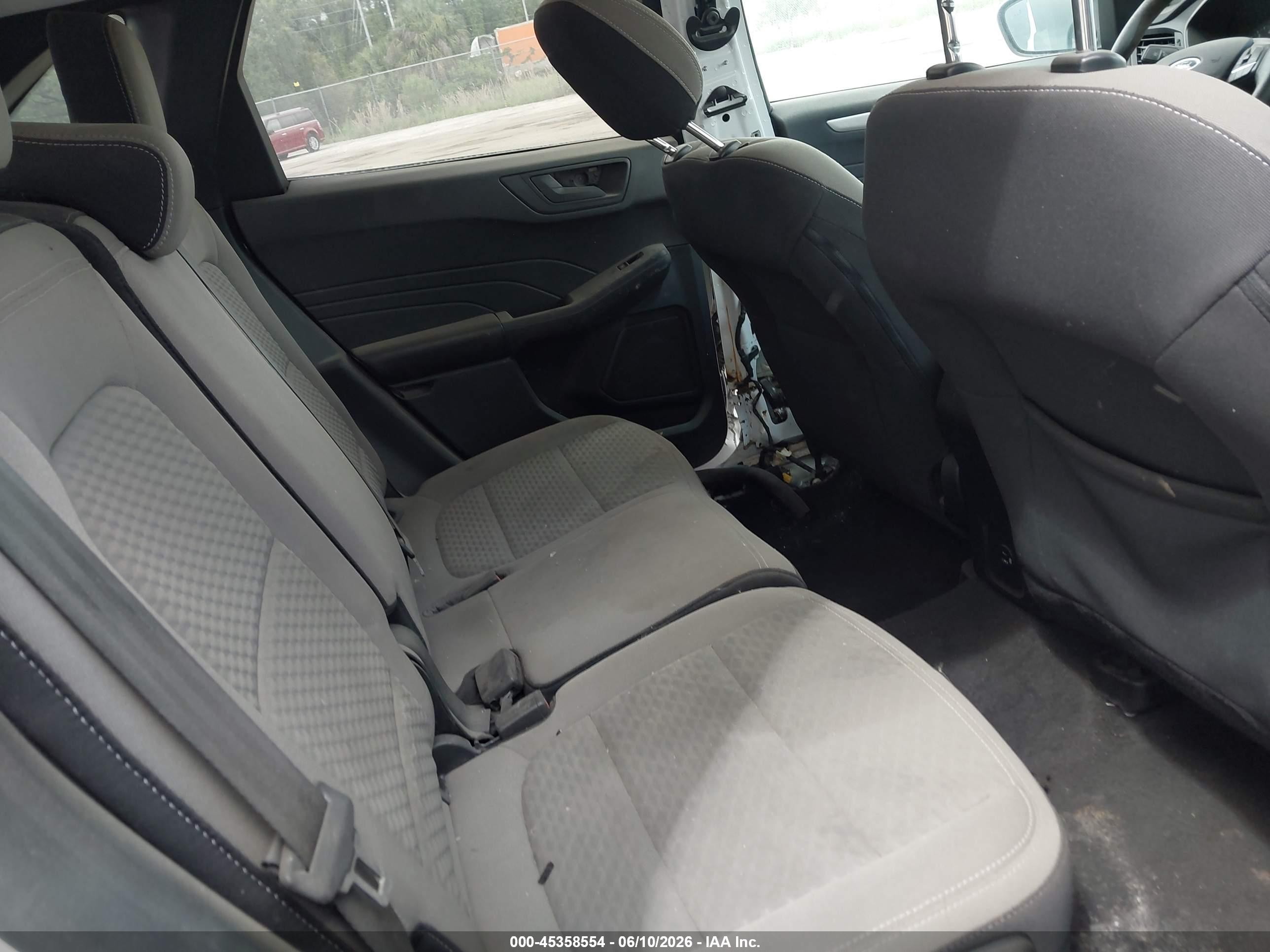 2022 Ford Escape Se White vin: 1FMCU0G67NUA25873