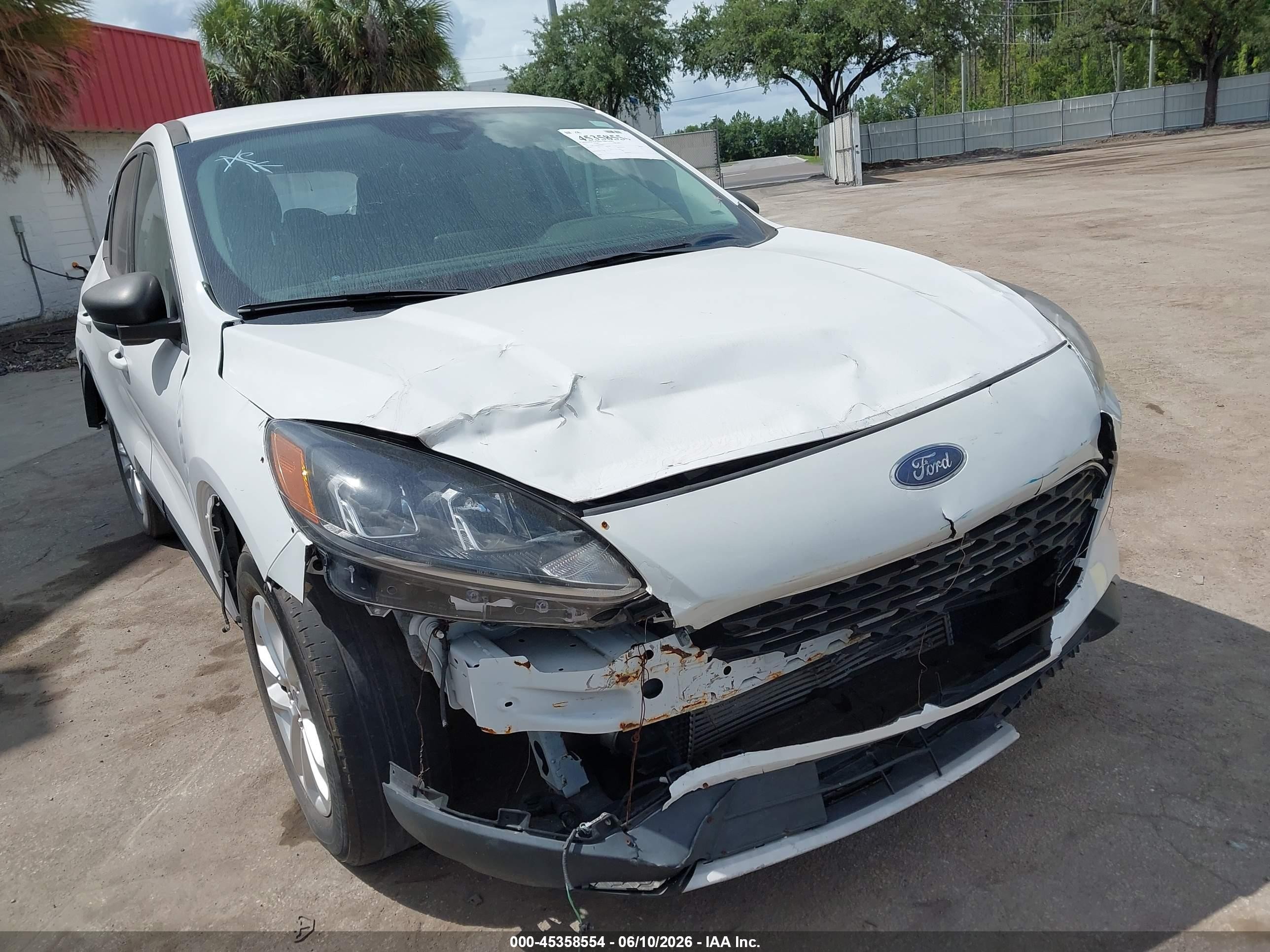 2022 Ford Escape Se White vin: 1FMCU0G67NUA25873