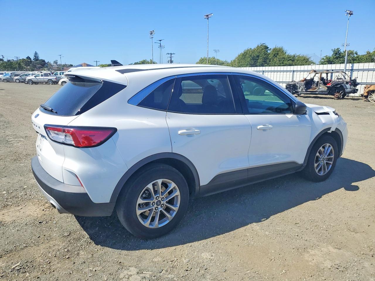 2022 Ford Escape Se White vin: 1FMCU0G67NUB63204