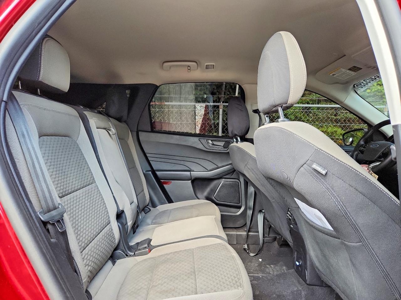 2022 Ford Escape Se Темно-бордовый vin: 1FMCU0G67NUB94906