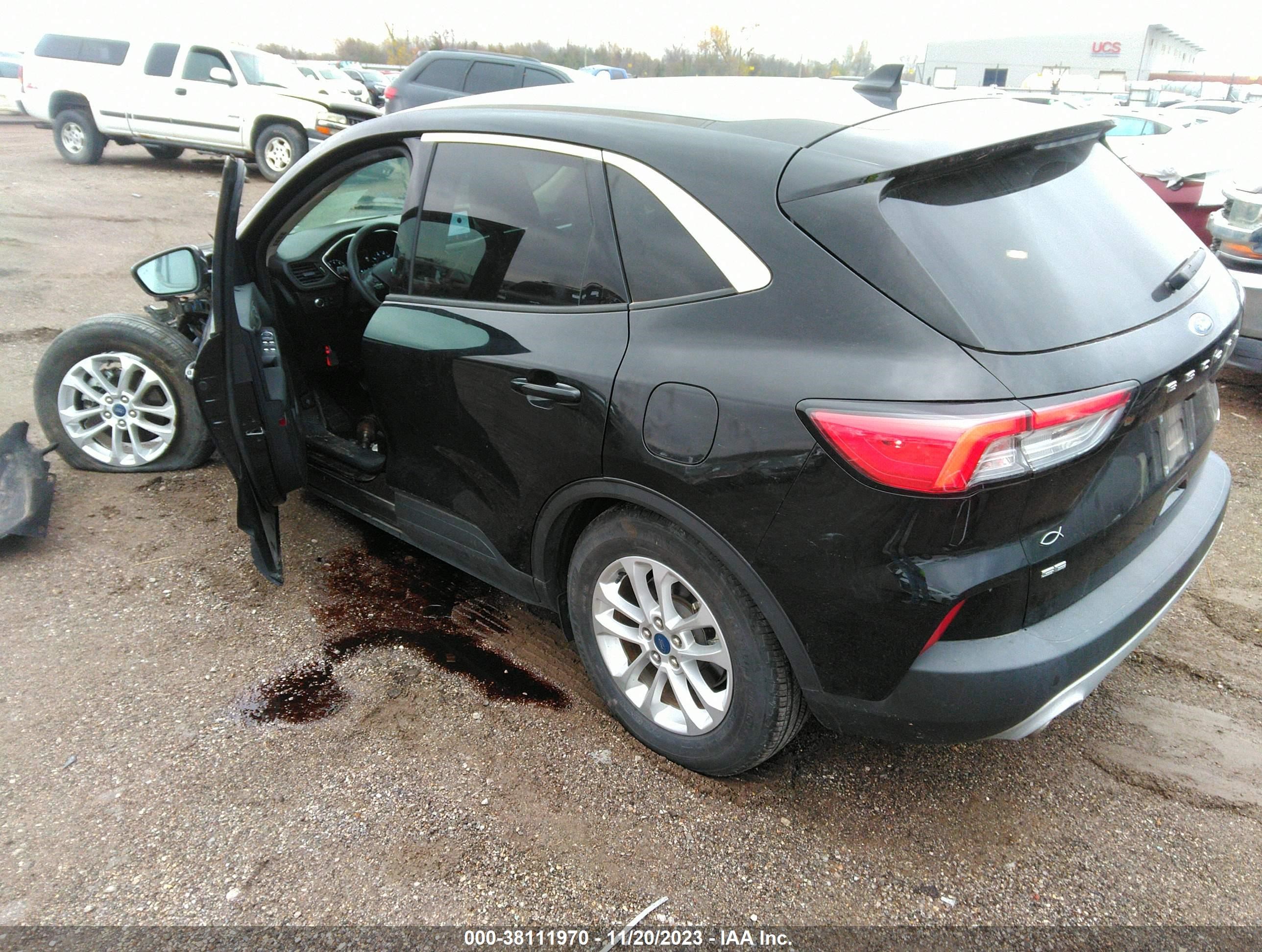 2020 Ford Escape Se Black vin: 1FMCU0G68LUB66707