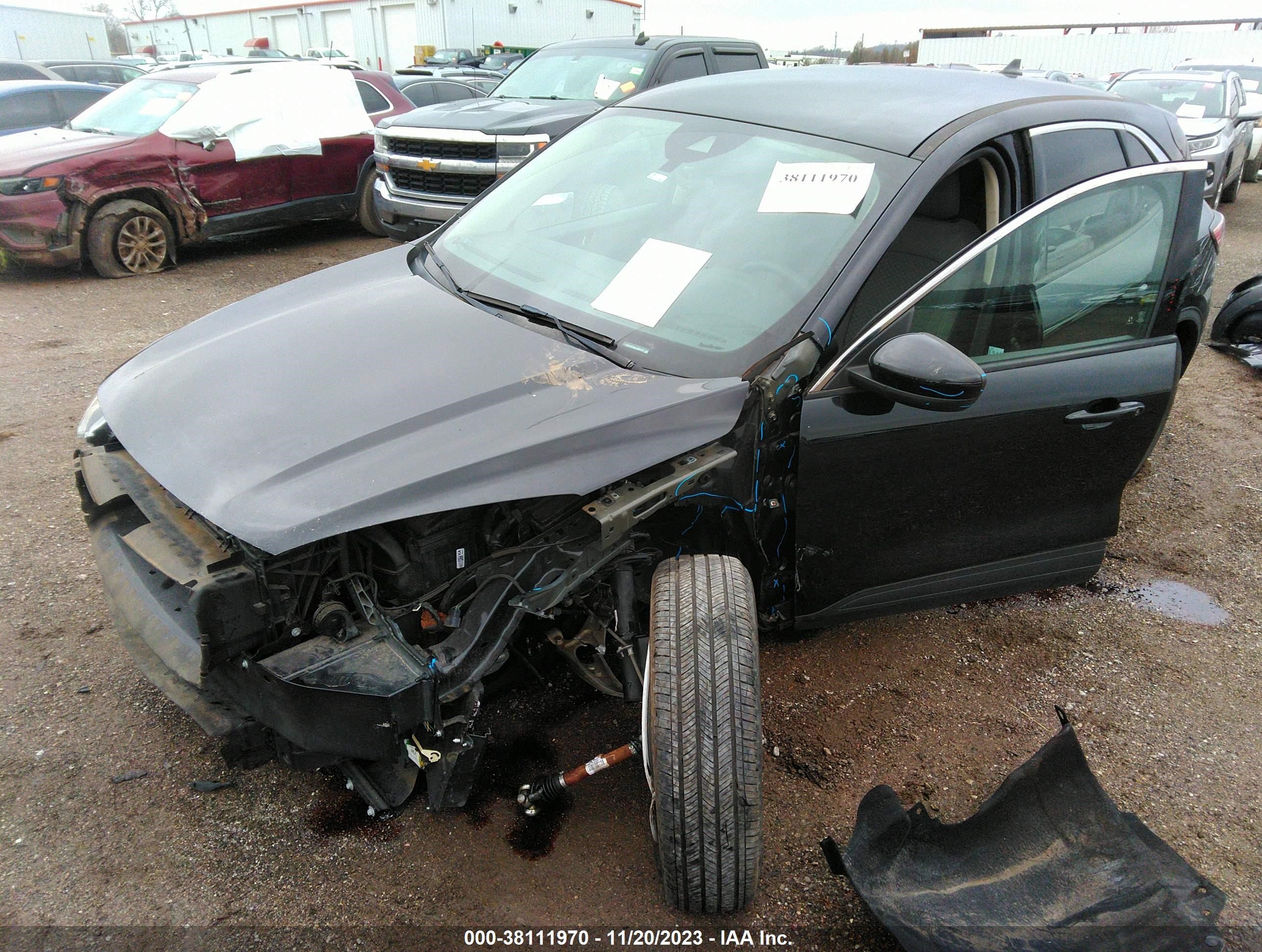 2020 Ford Escape Se Black vin: 1FMCU0G68LUB66707