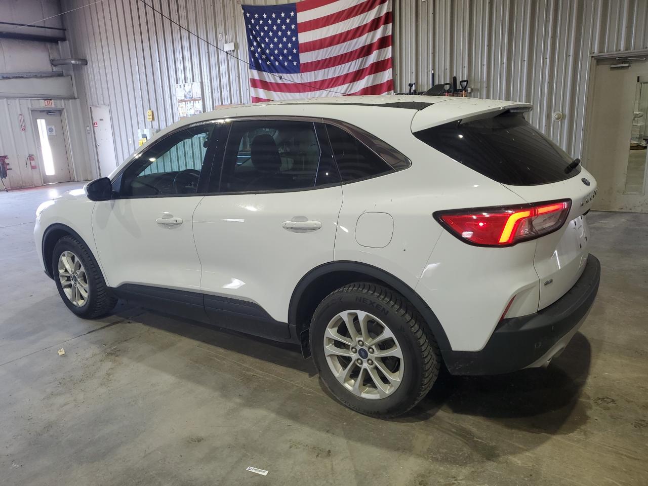 2021 Ford Escape Se White vin: 1FMCU0G68MUA61022 Damage: Left Qtr Panel, Chipped, 2