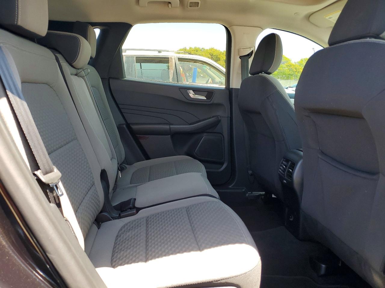 2021 Ford Escape Se Gray vin: 1FMCU0G69MUA28420