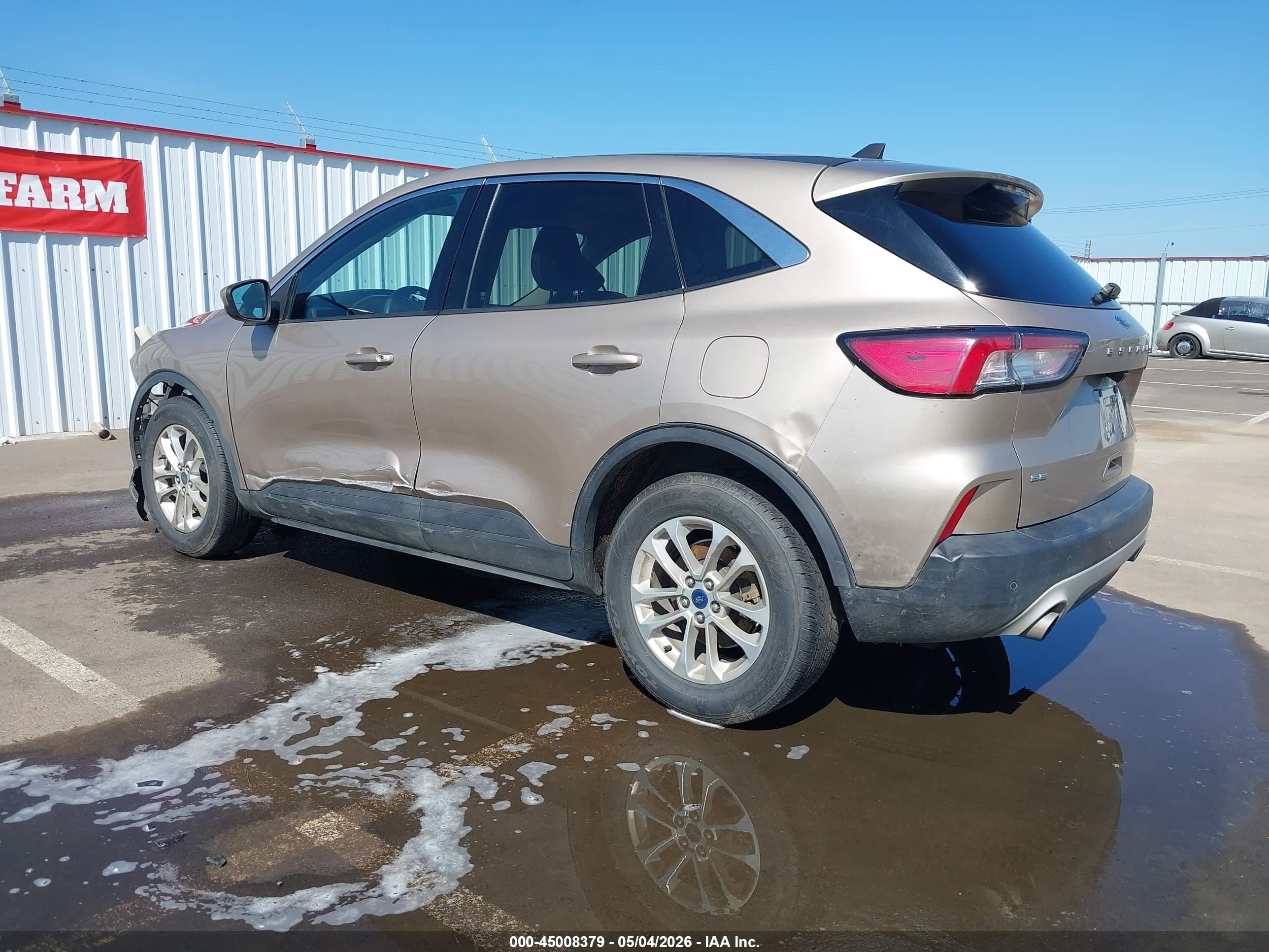 2020 Ford Escape Se Бежевый vin: 1FMCU0G6XLUB13345