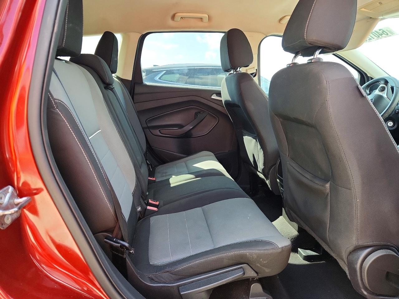2015 Ford Escape Se Red vin: 1FMCU0G70FUA57171