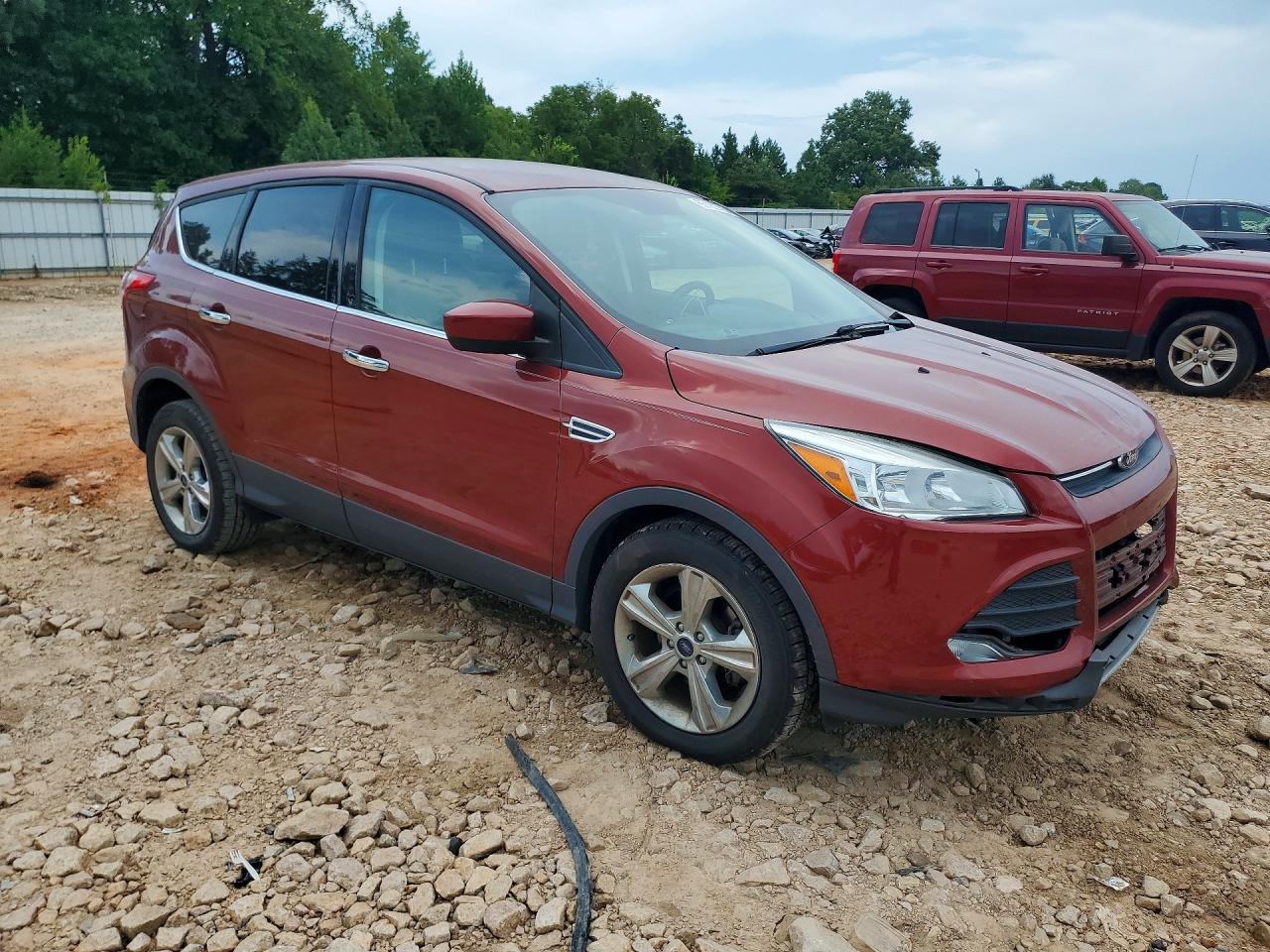 2015 Ford Escape Se Red vin: 1FMCU0G70FUC60285