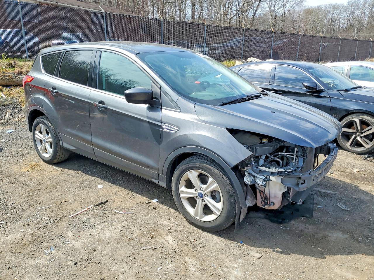 2015 Ford Escape Se Серый vin: 1FMCU0G71FUA57843