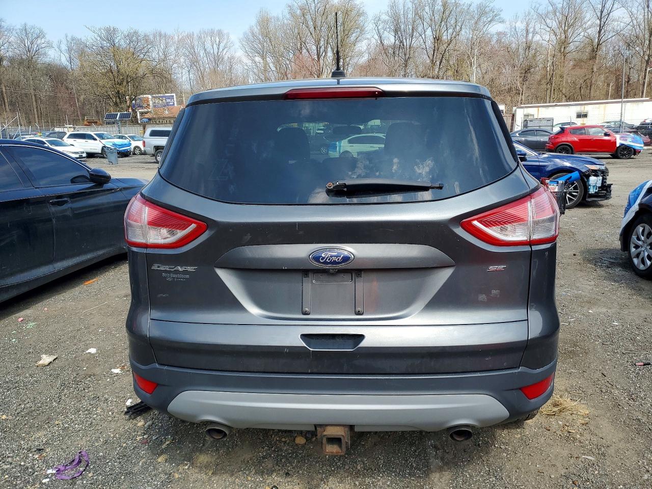 2015 Ford Escape Se Серый vin: 1FMCU0G71FUA57843