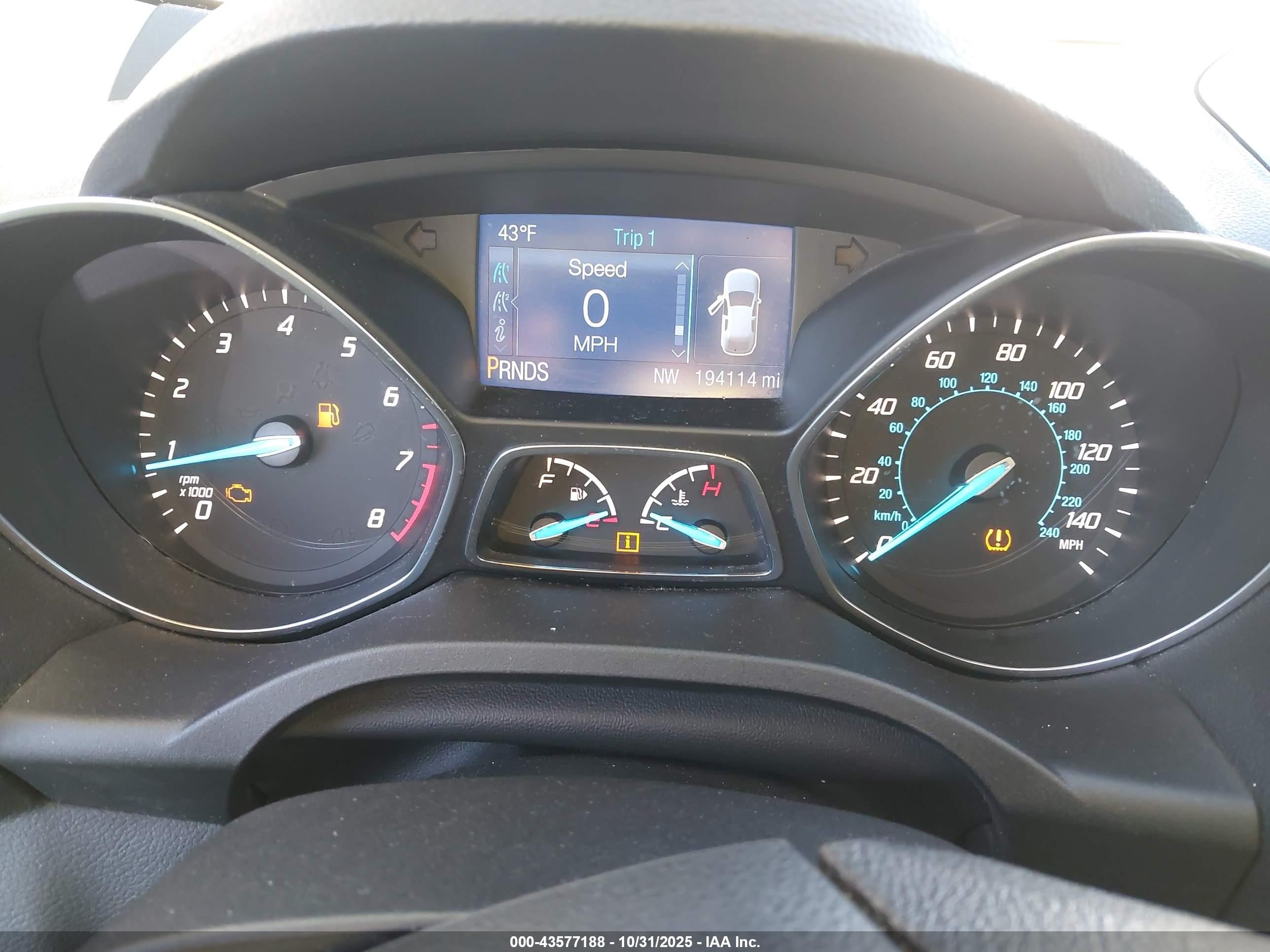 2015 Ford Escape Se White vin: 1FMCU0G71FUB39524