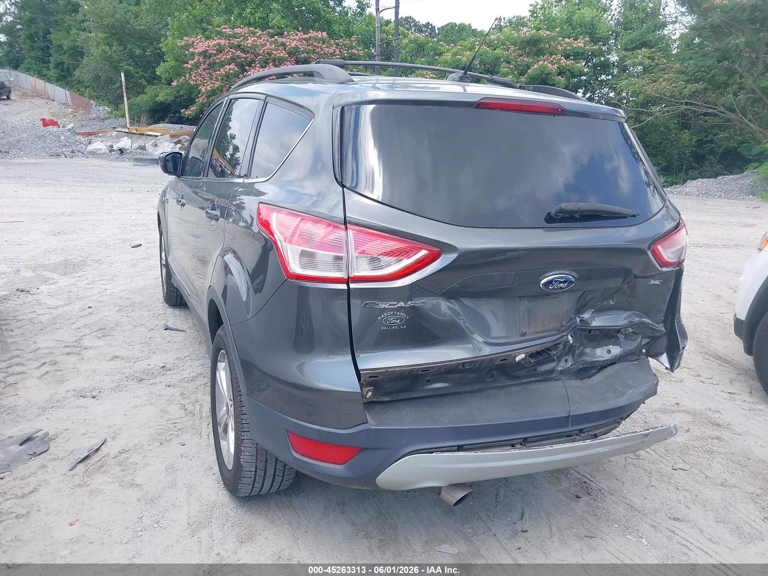 2015 Ford Escape Se Gray vin: 1FMCU0G71FUB45372