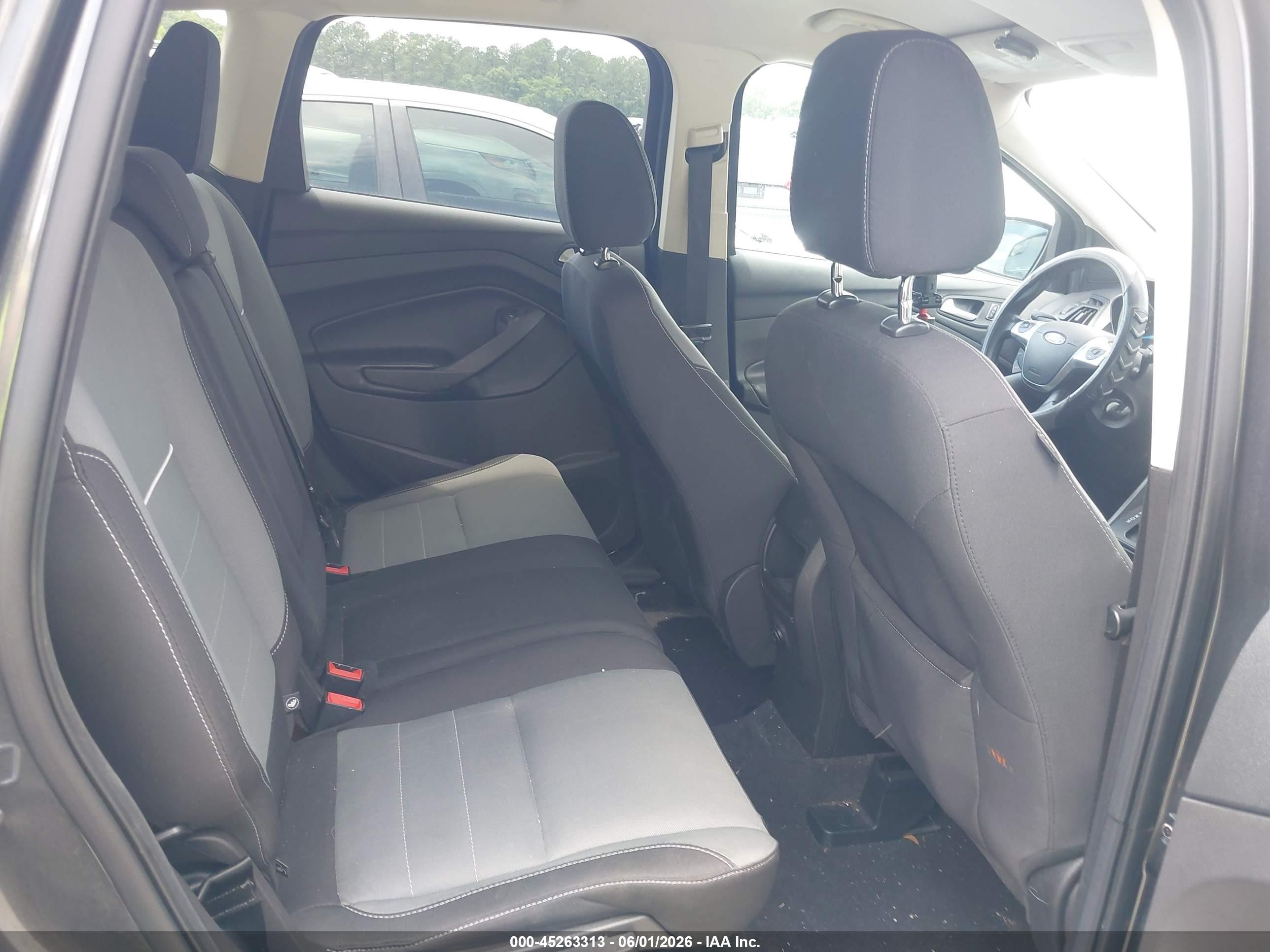 2015 Ford Escape Se Gray vin: 1FMCU0G71FUB45372