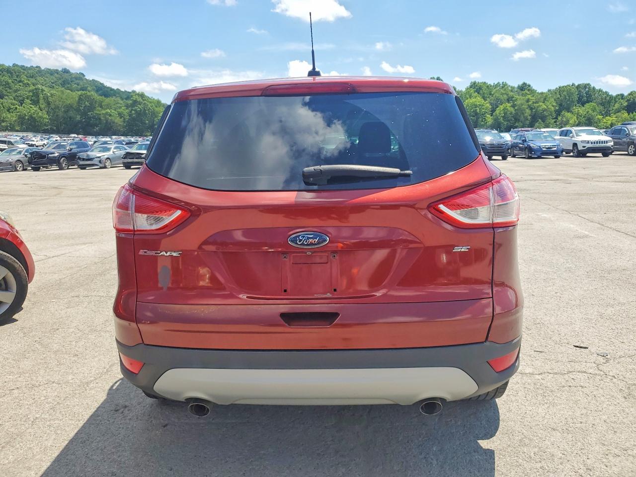 2015 Ford Escape Se Red vin: 1FMCU0G71FUC77015