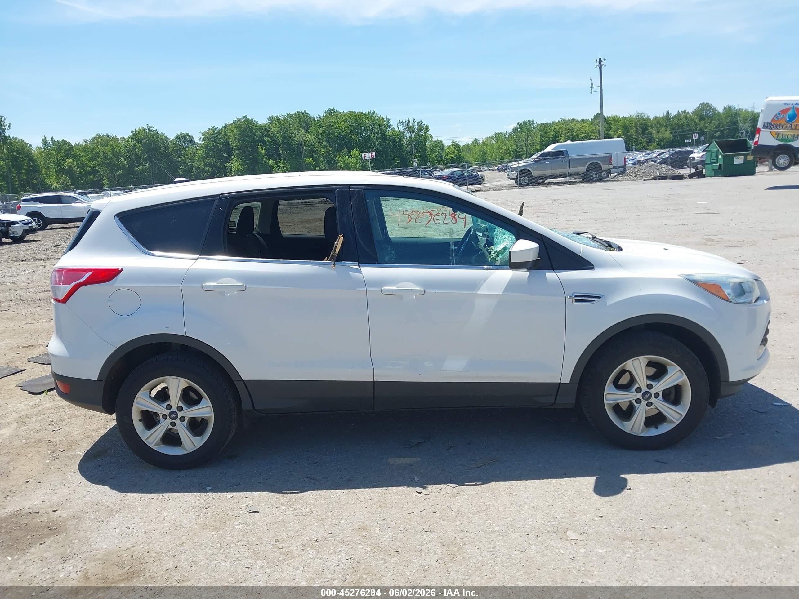 2016 Ford Escape Se White vin: 1FMCU0G72GUB83954