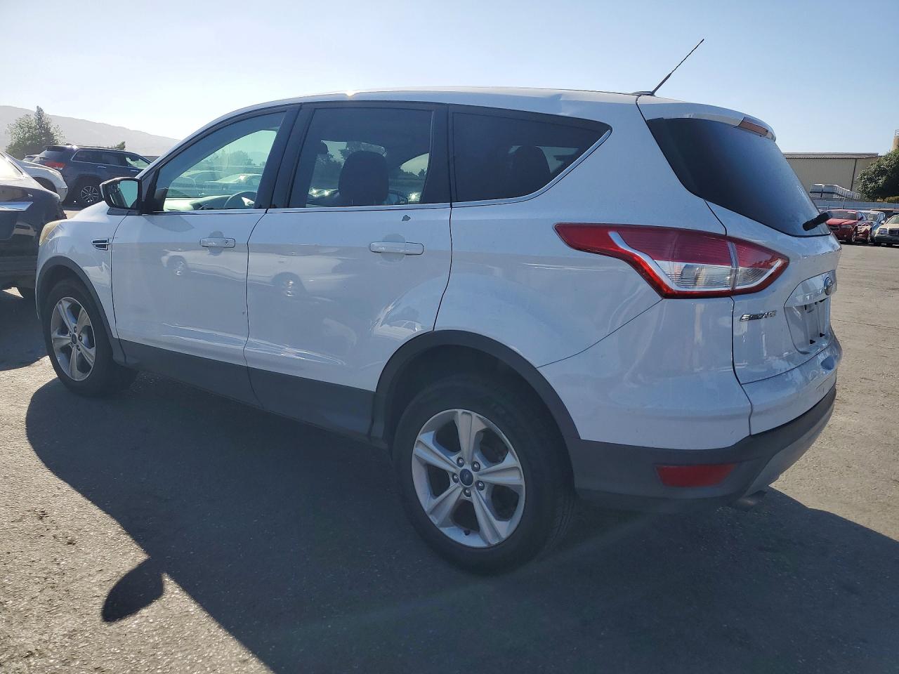 2016 Ford Escape Se White vin: 1FMCU0G72GUC80765