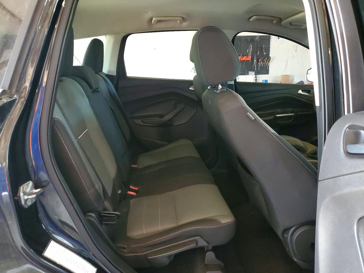 2015 Ford Escape Se Черный vin: 1FMCU0G73FUA11849