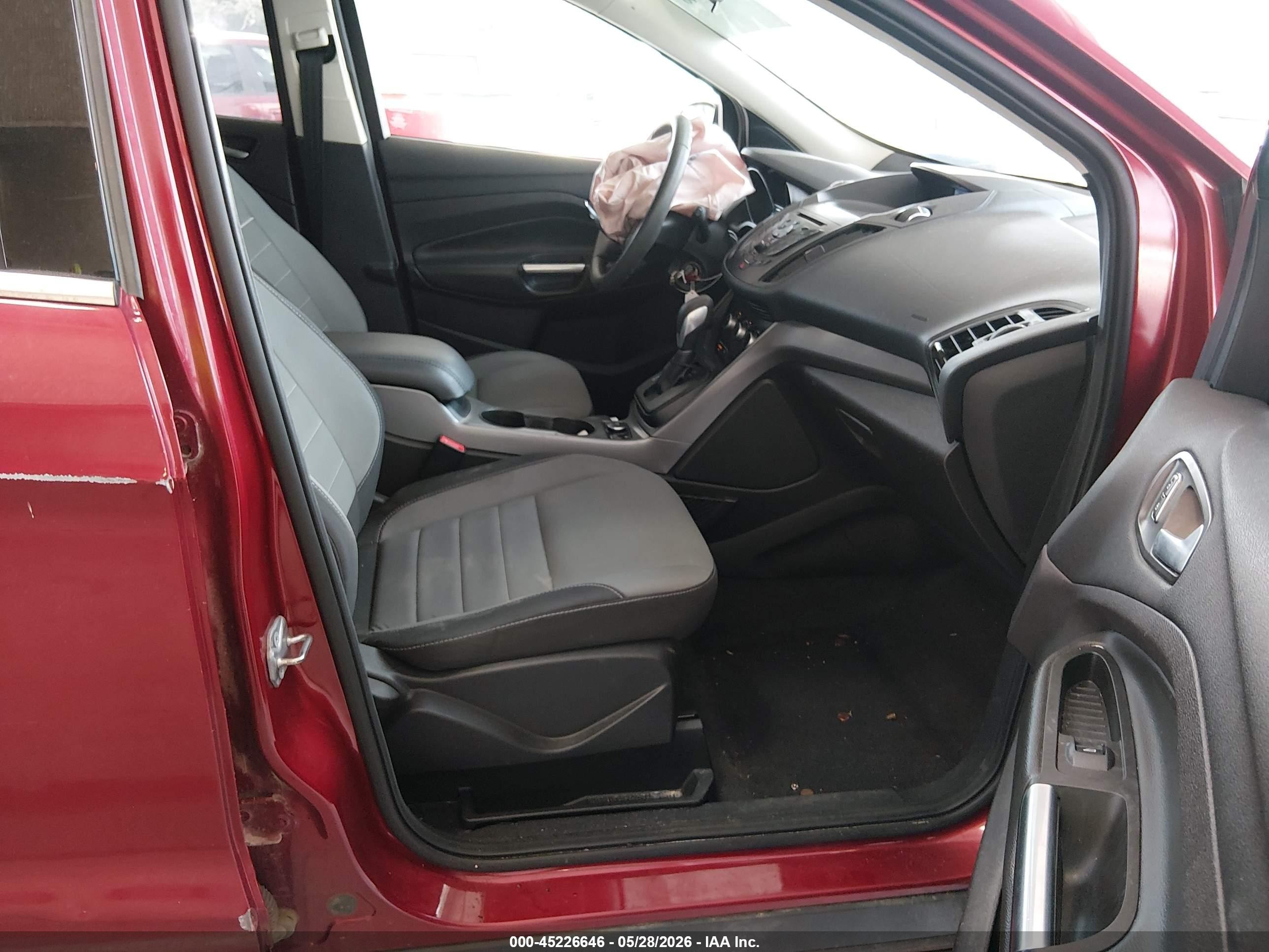 2015 Ford Escape Se Red vin: 1FMCU0G73FUC83639