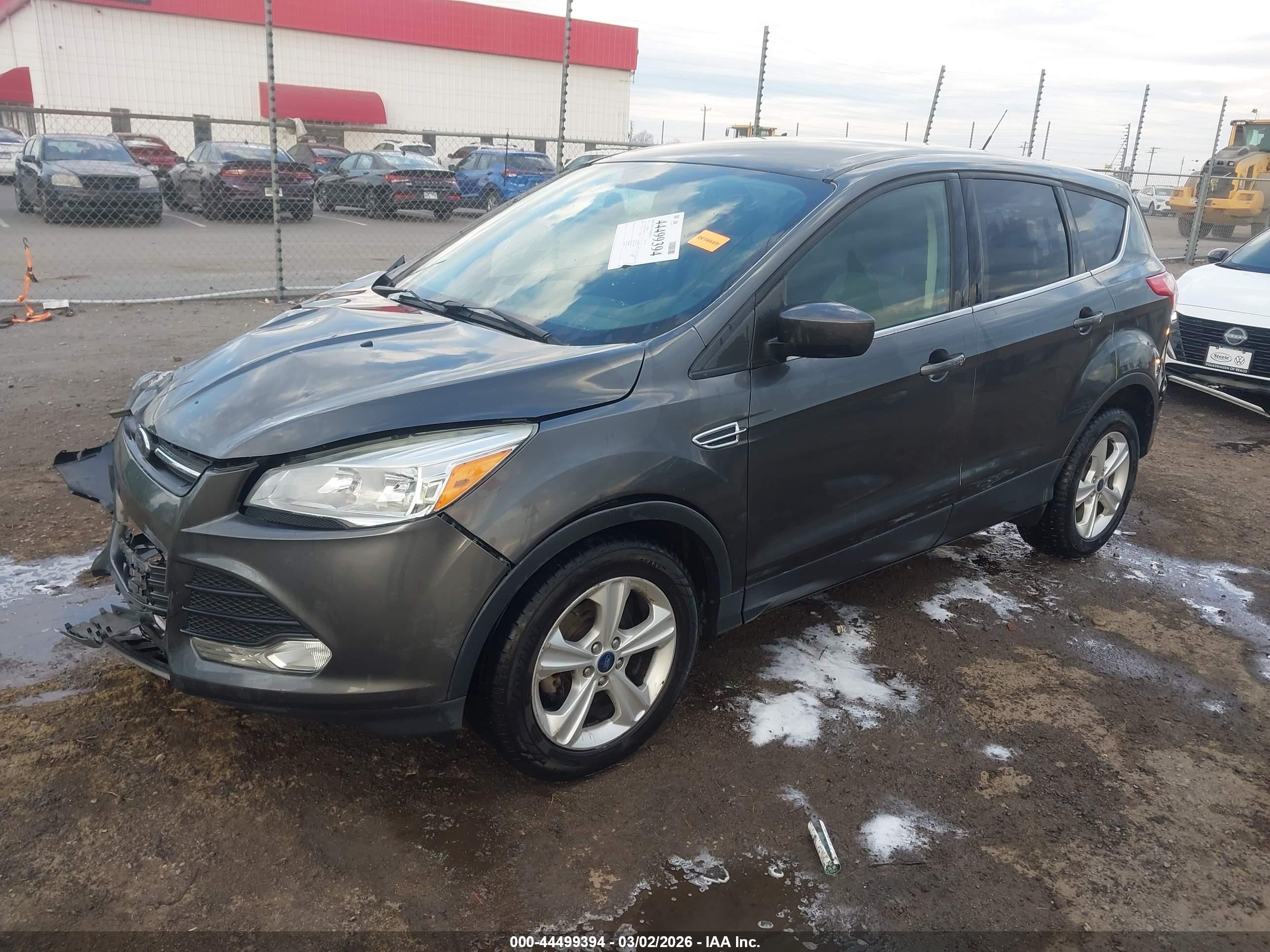 2016 Ford Escape Se Серый vin: 1FMCU0G73GUB58223