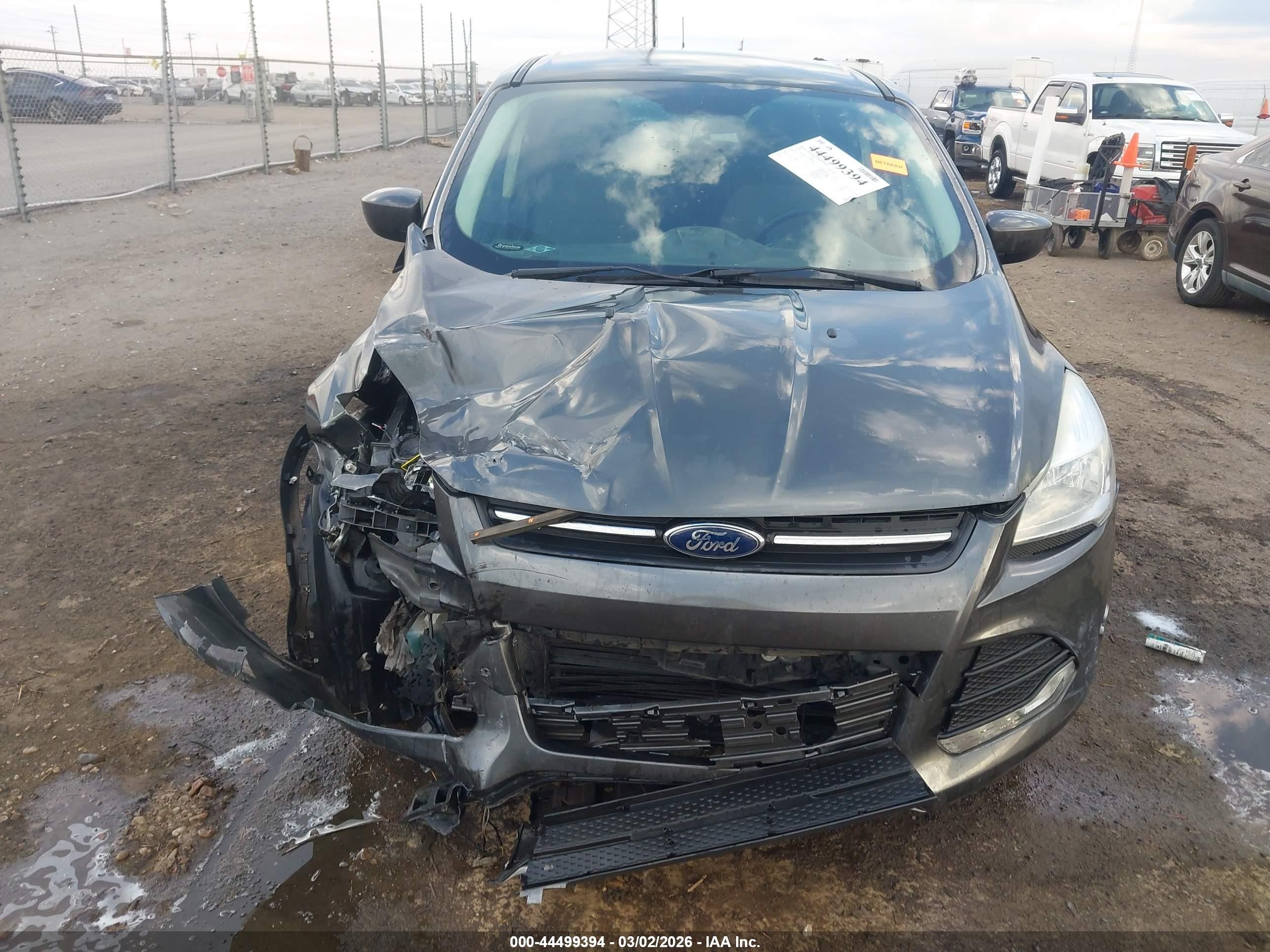 2016 Ford Escape Se Серый vin: 1FMCU0G73GUB58223