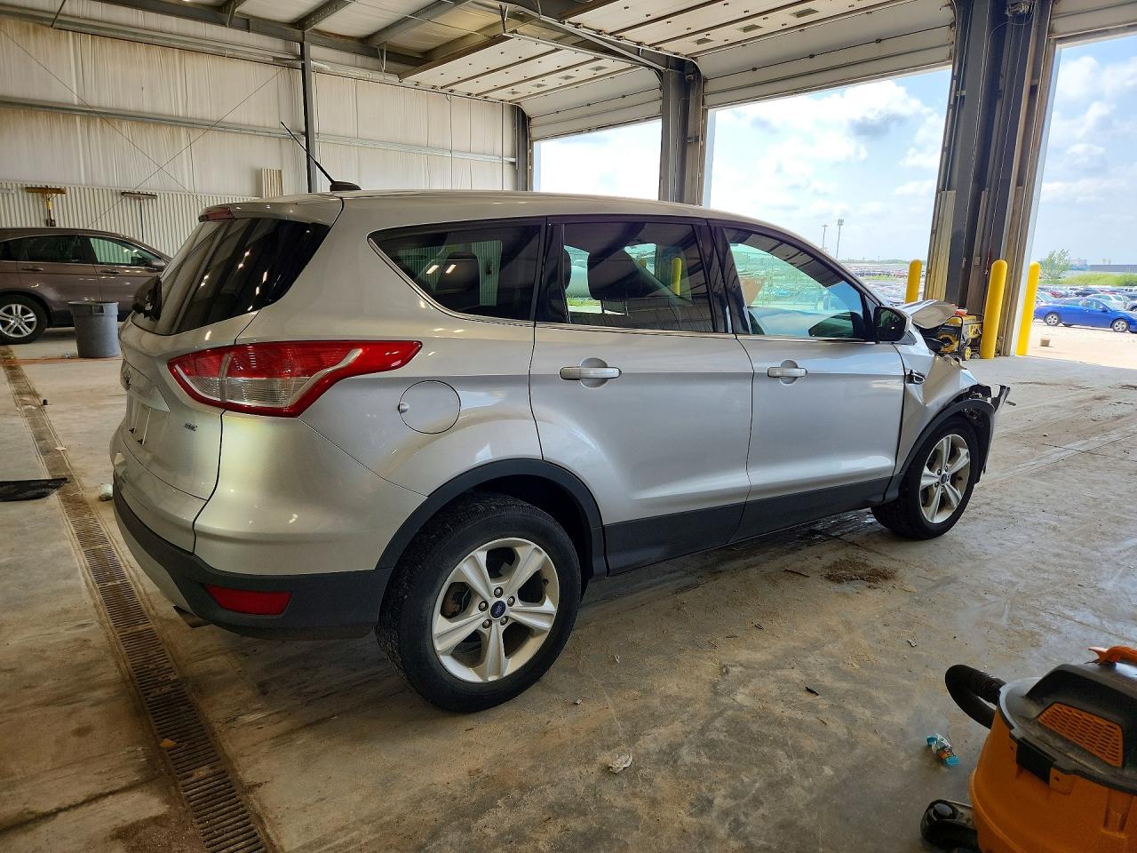 2016 Ford Escape Se Silver vin: 1FMCU0G73GUC89751