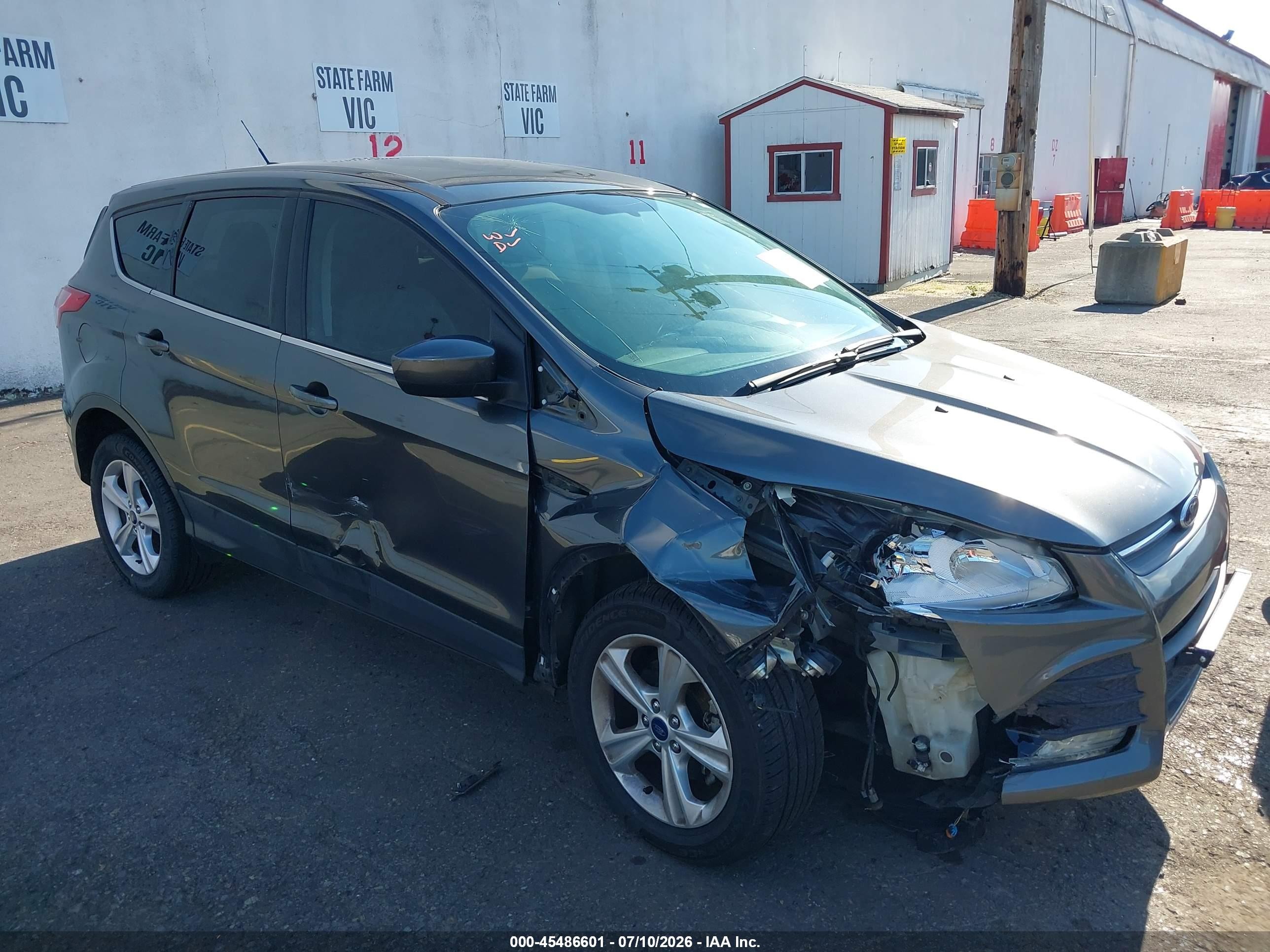 2015 Ford Escape Se Gray vin: 1FMCU0G74FUA18048