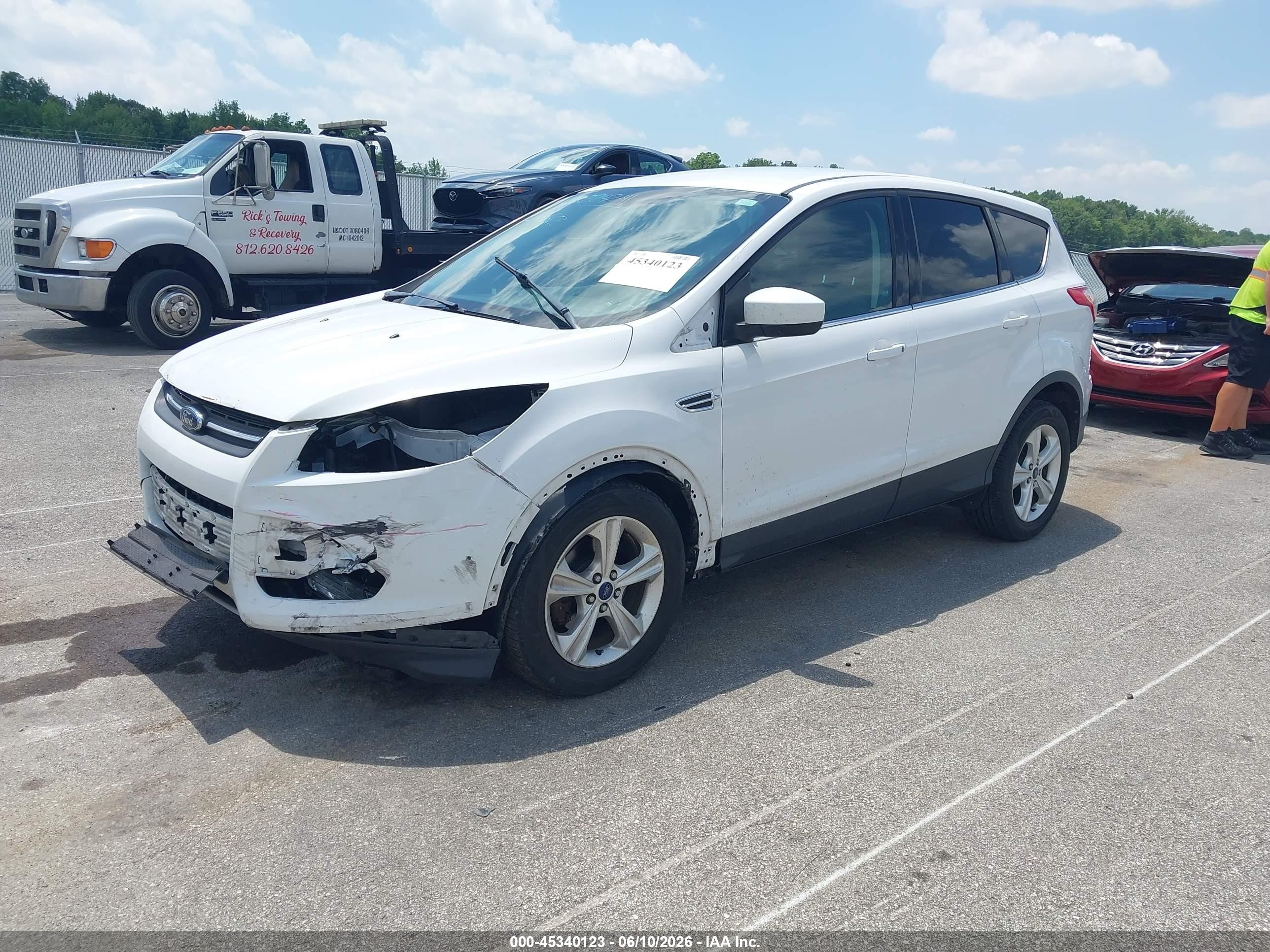 2015 Ford Escape Se White vin: 1FMCU0G74FUB56687