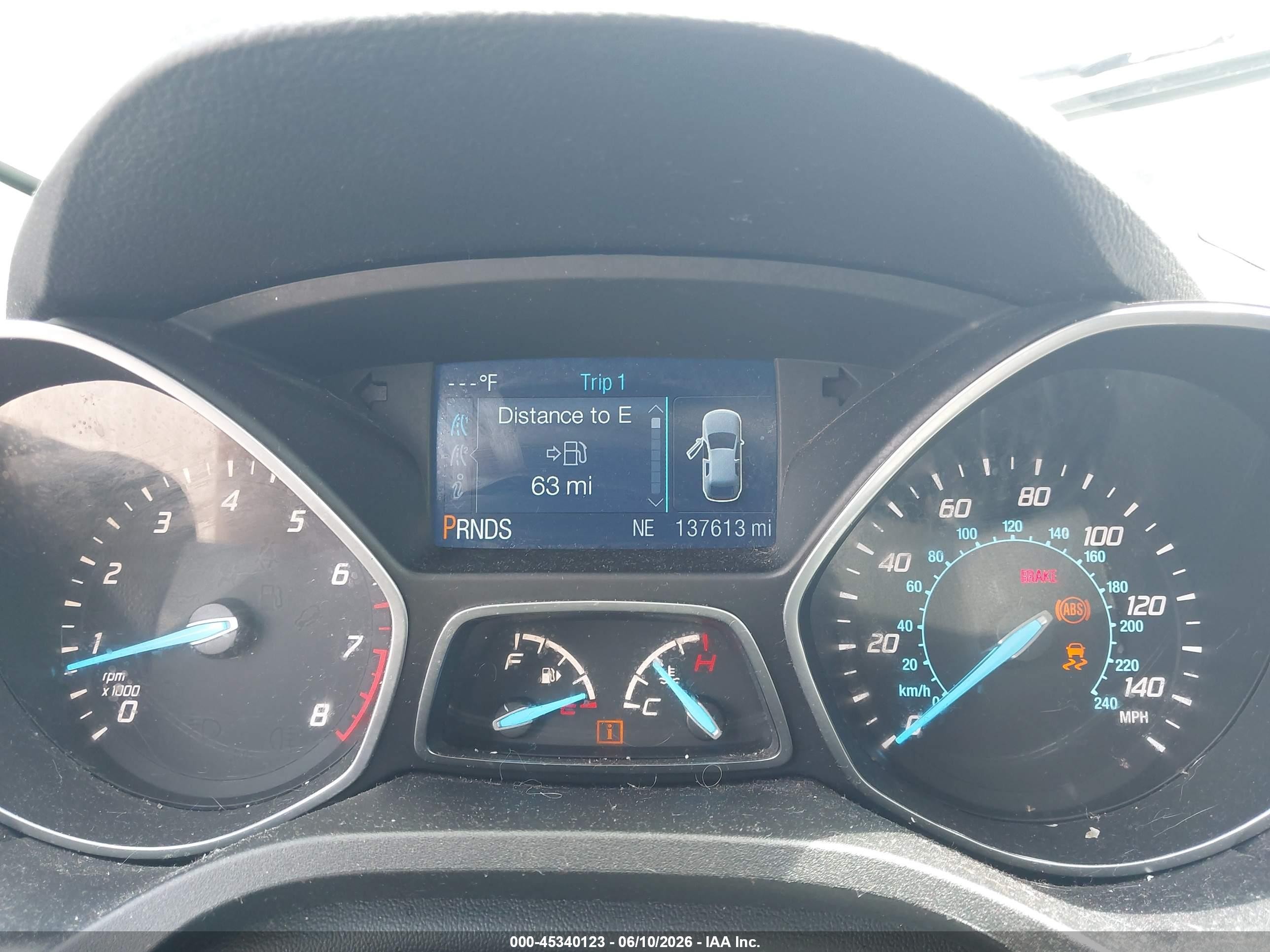 2015 Ford Escape Se White vin: 1FMCU0G74FUB56687