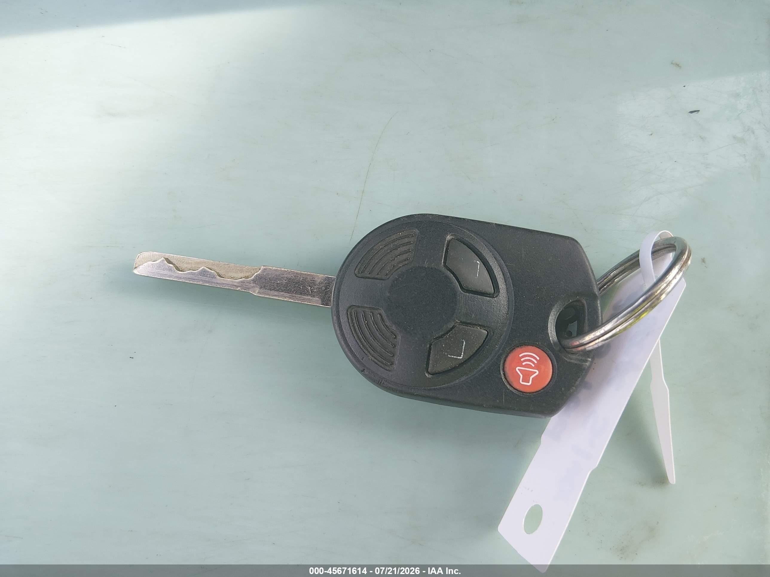 2015 Ford Escape Se Серебряный vin: 1FMCU0G75FUA36882