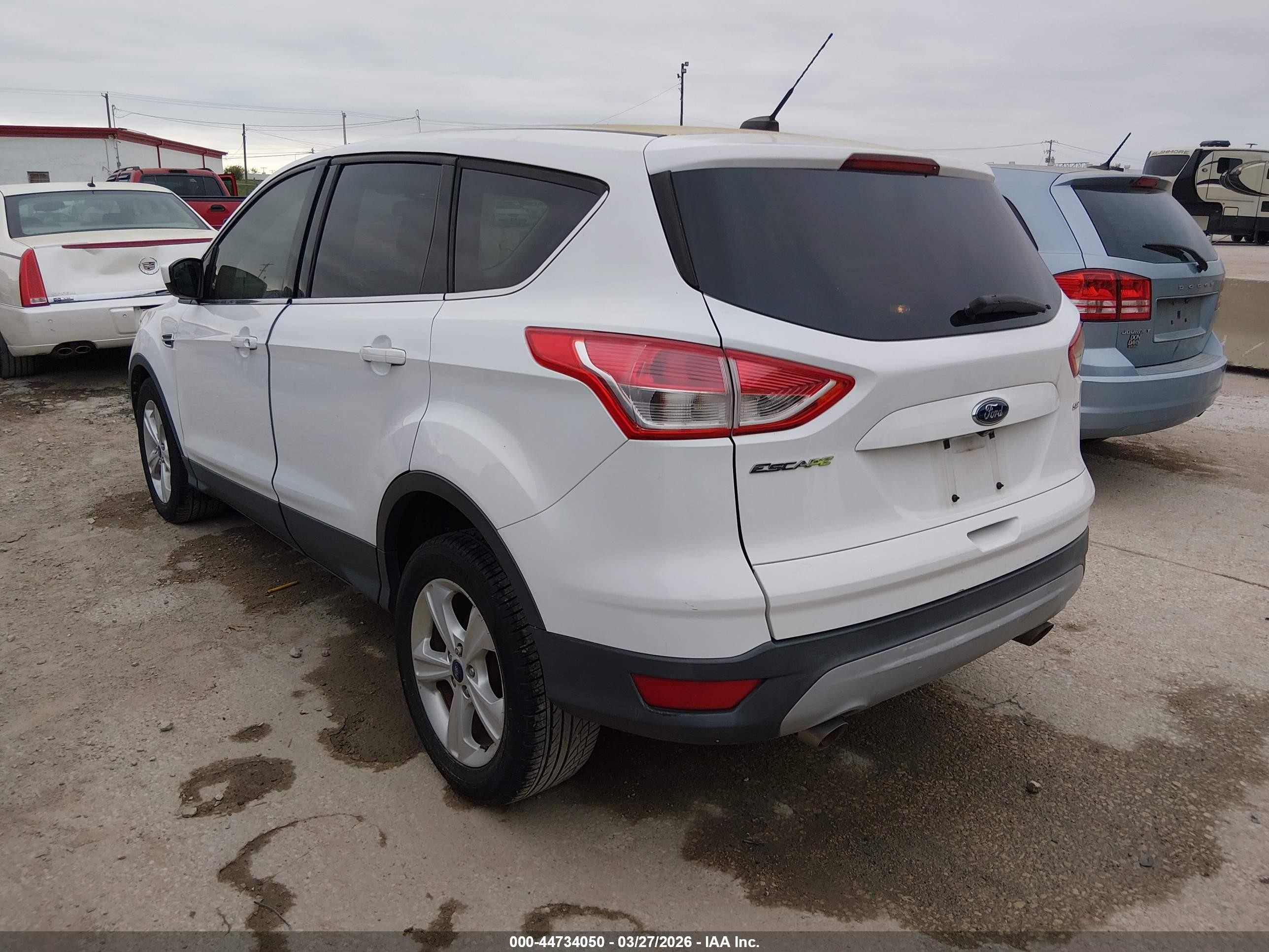 2015 Ford Escape Se White vin: 1FMCU0G75FUB60781