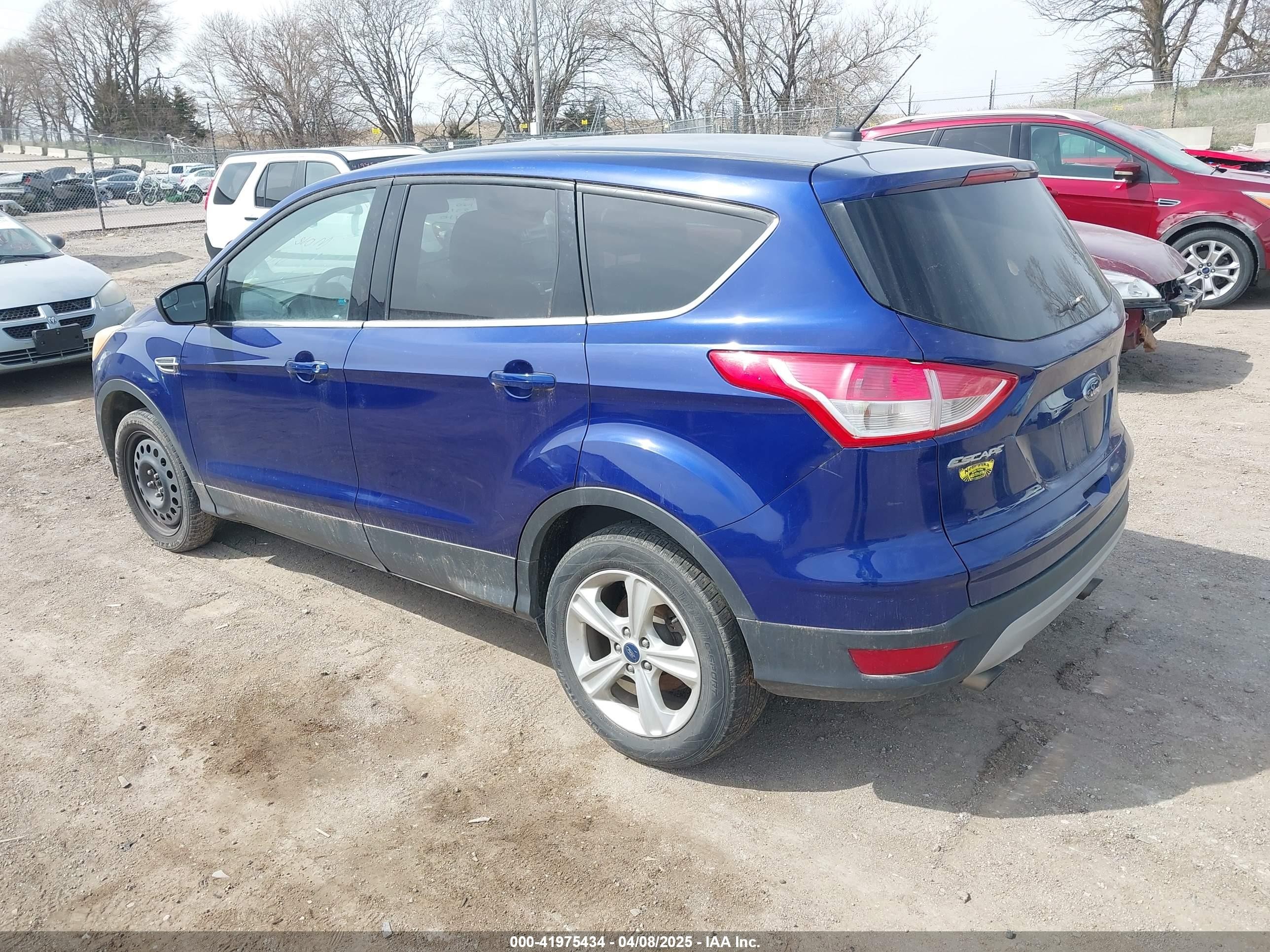 2016 Ford Escape Se Blue vin: 1FMCU0G75GUB97640