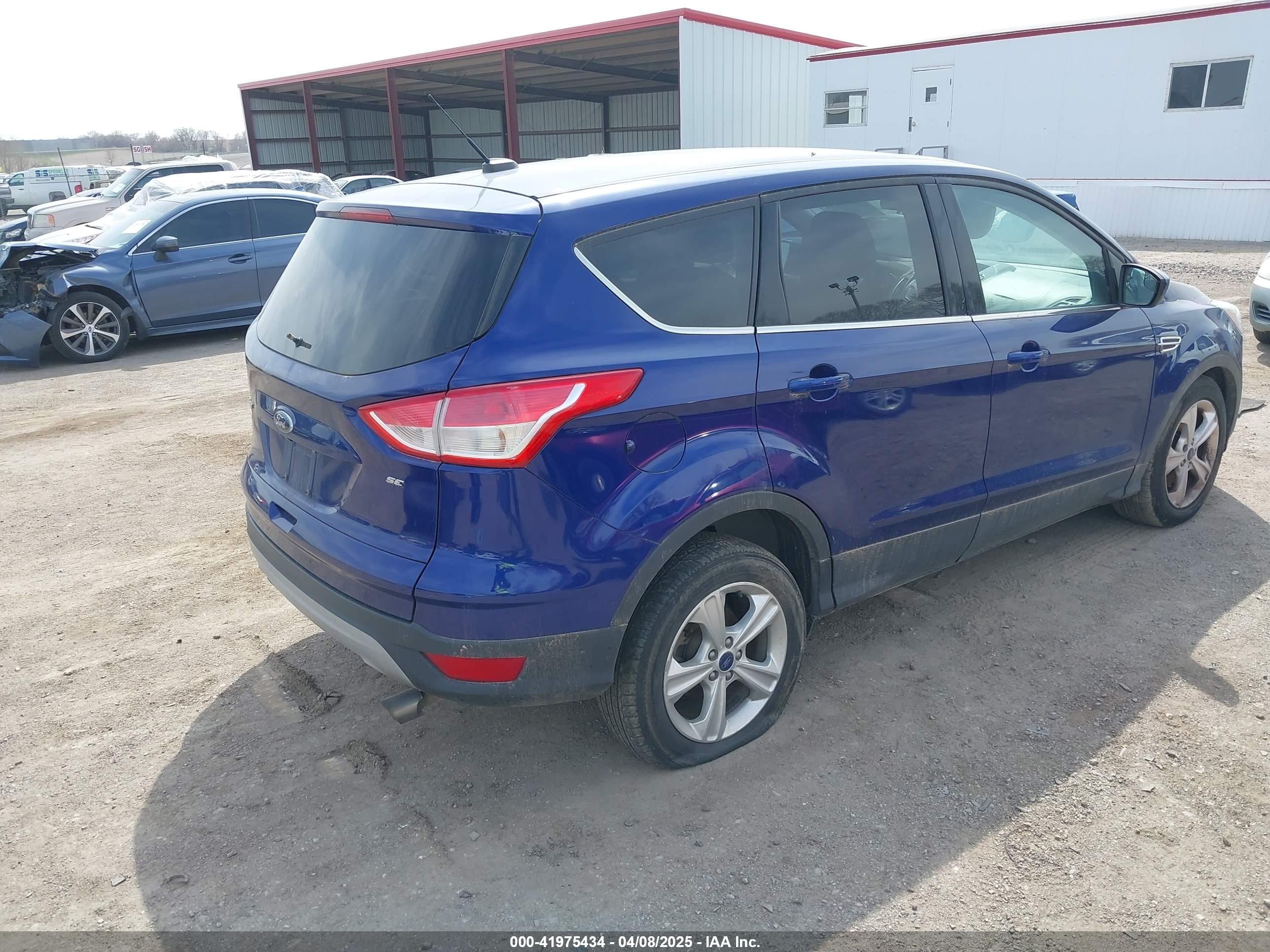 2016 Ford Escape Se Blue vin: 1FMCU0G75GUB97640